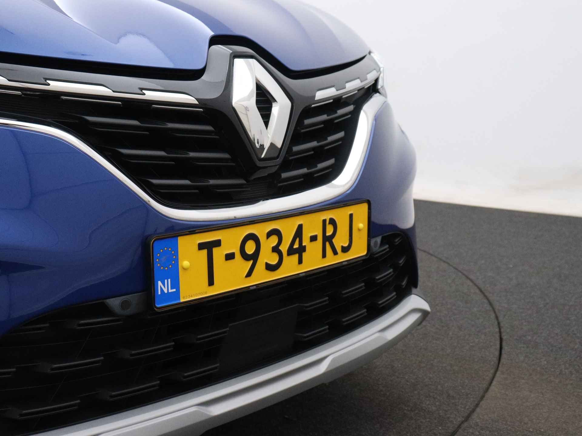 Renault Captur E-Tech Plug-in Hybrid 160PK Intens / CAMERA / NAVI GROOT - 35/43