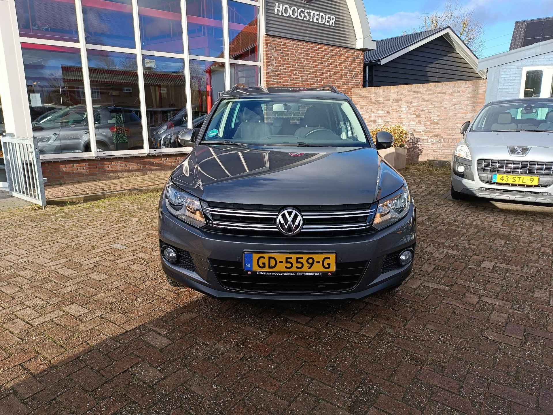 Volkswagen Tiguan 1.4 TSI Comfort&Design, navigatie, trekhaak, pdc - 21/26