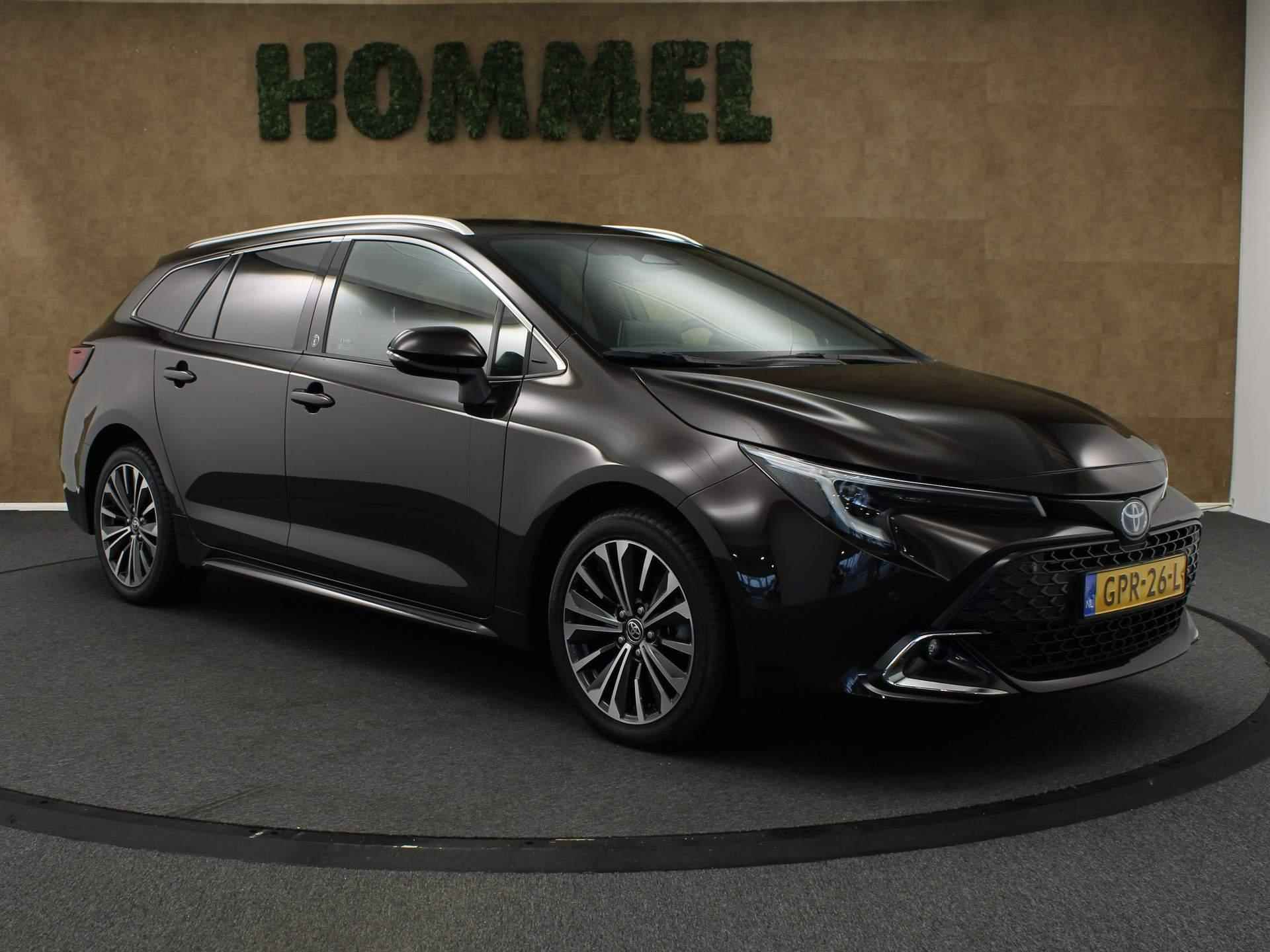 Toyota Corolla Touring Sports Hybrid 140 Business Plus - NAVIGATIE - PARKEERSENSOREN VOOR EN ACHTER - STOEL, STUUR EN VOORRUIT VERWARMING - DODEHOEK DETECTIE - CLIMATE CONTROL - DRAADLOZE OPLADER - 12/38