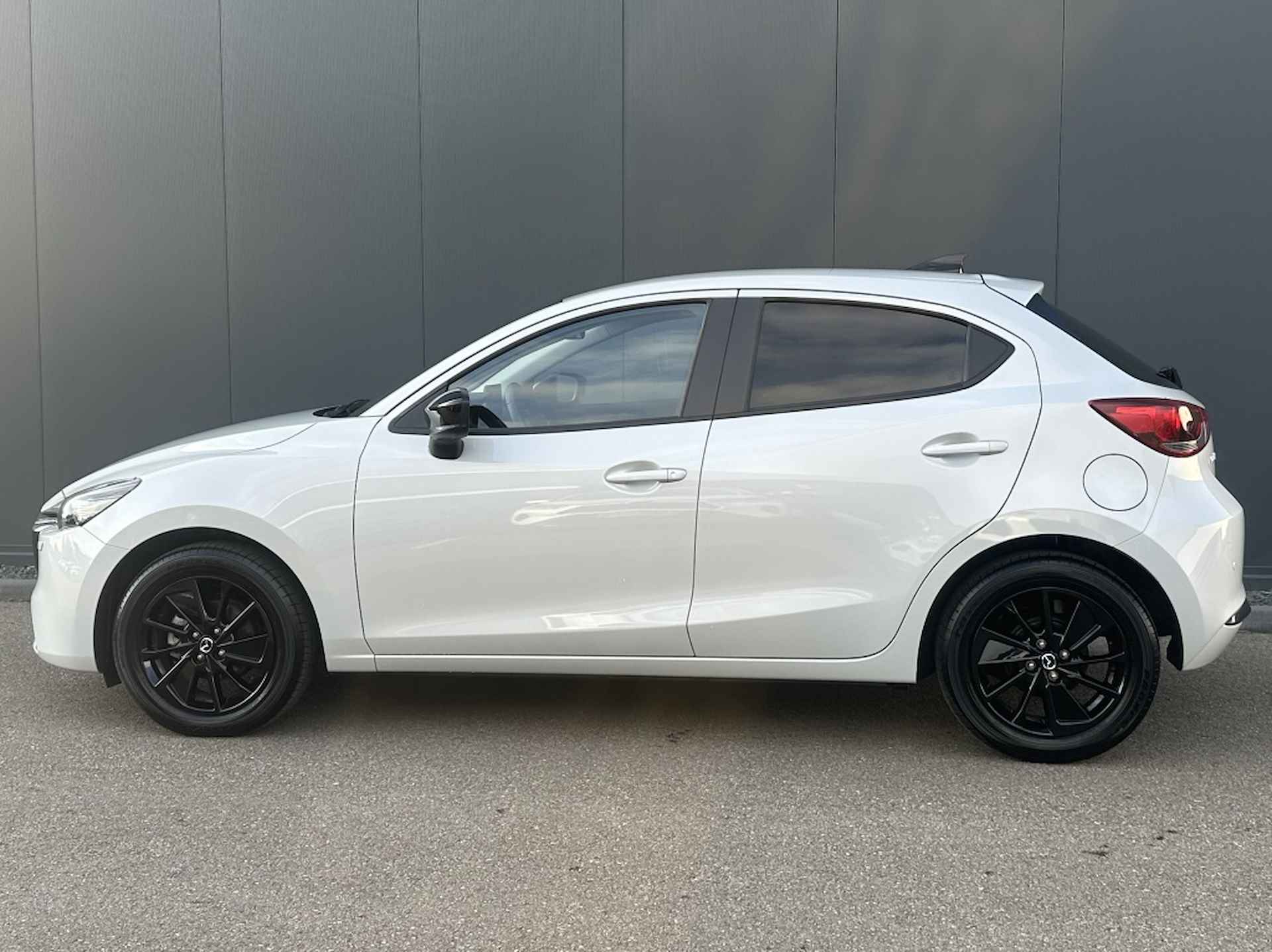 Mazda 2 1.5 e-SkyActiv-G Homura / Nieuwstaat! - 12/32