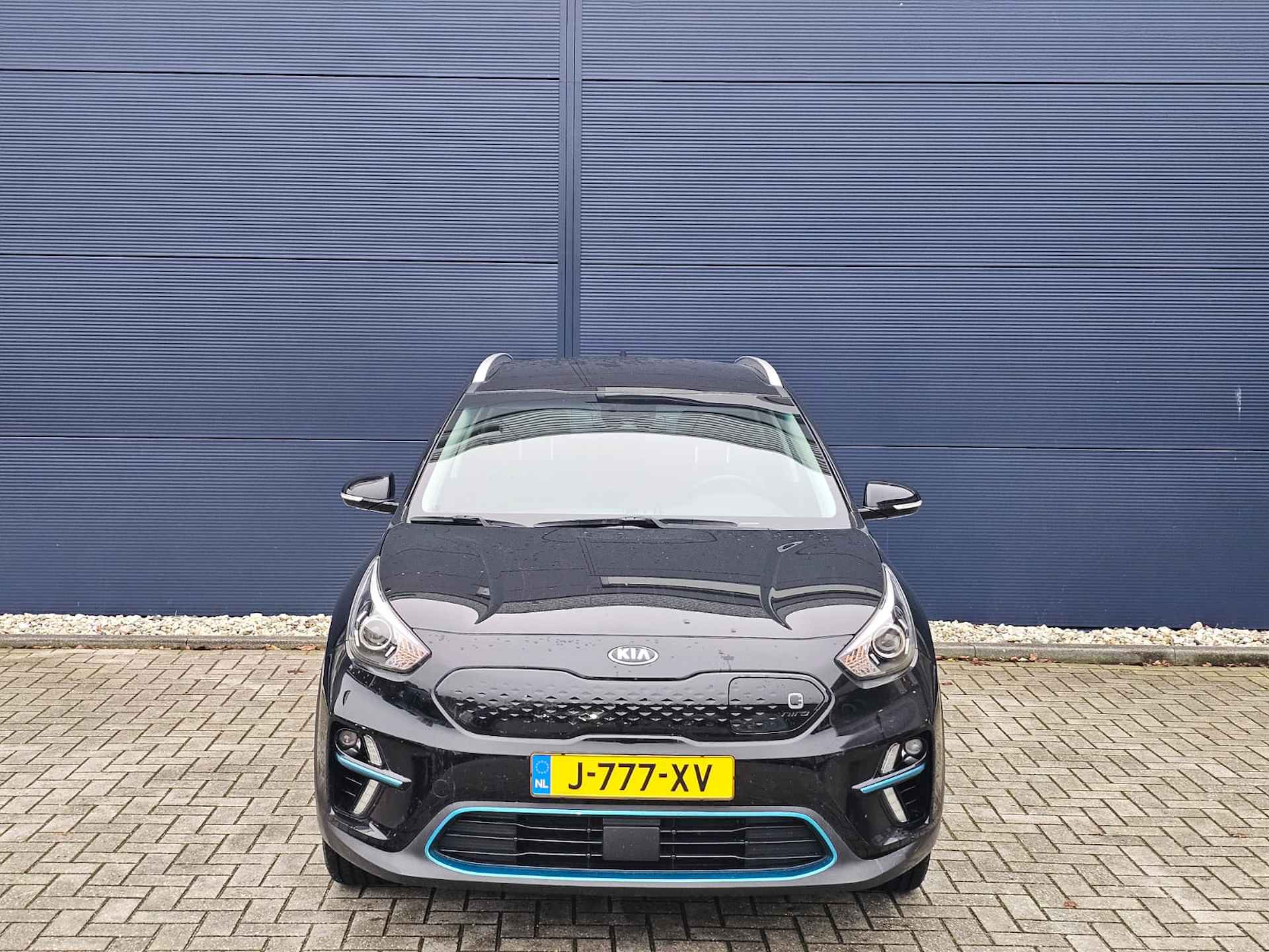 KIA e-Niro Elektrisch 204pk Aut ExecutiveLine | Adaptieve Cruise control | Navigatie | Schuif/Kantel dak | Sfeerverlichting | Climate Control | - 6/39