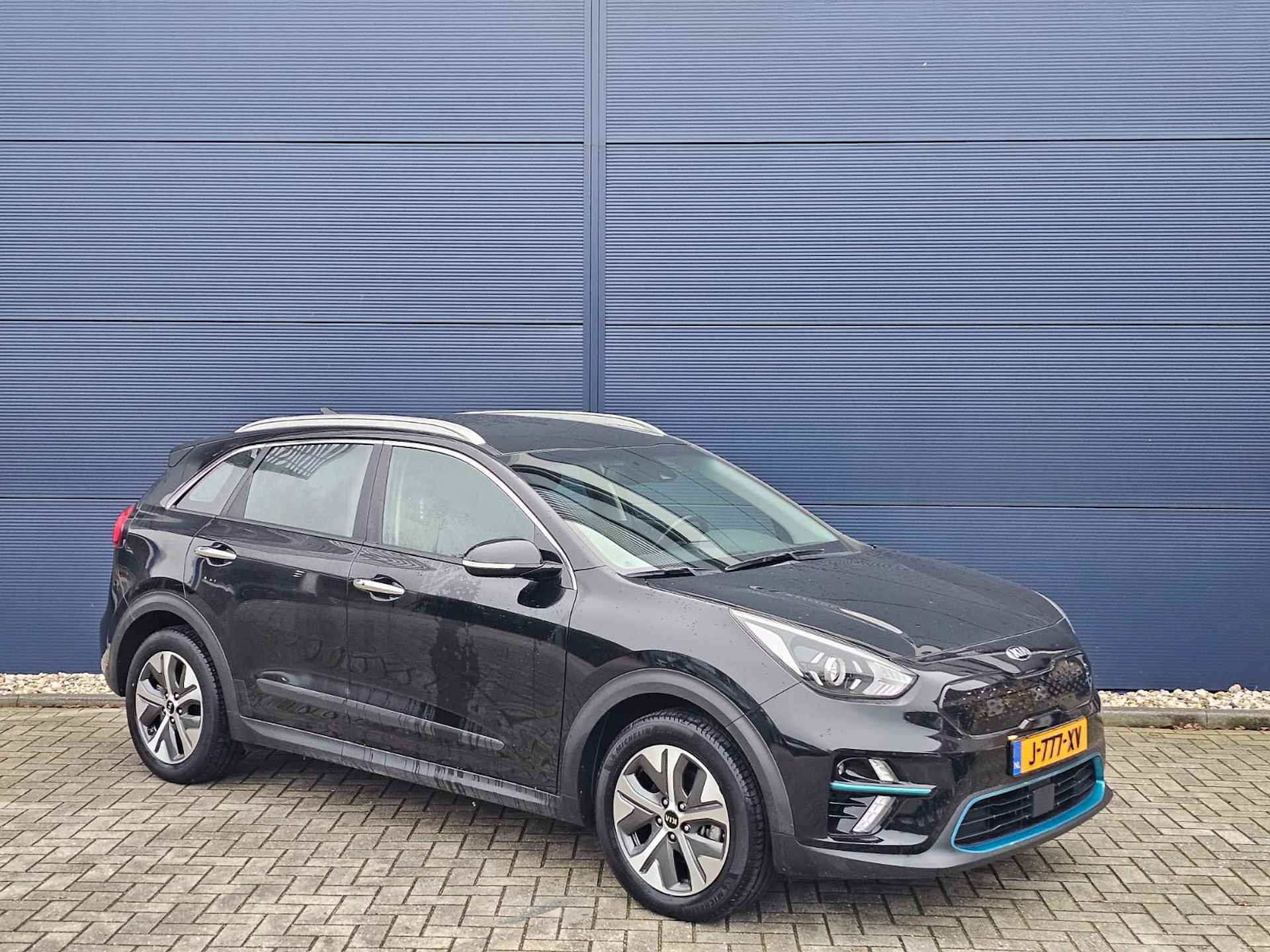 KIA e-Niro Elektrisch 204pk Aut ExecutiveLine | Adaptieve Cruise control | Navigatie | Schuif/Kantel dak | Sfeerverlichting | Climate Control | - 18/39