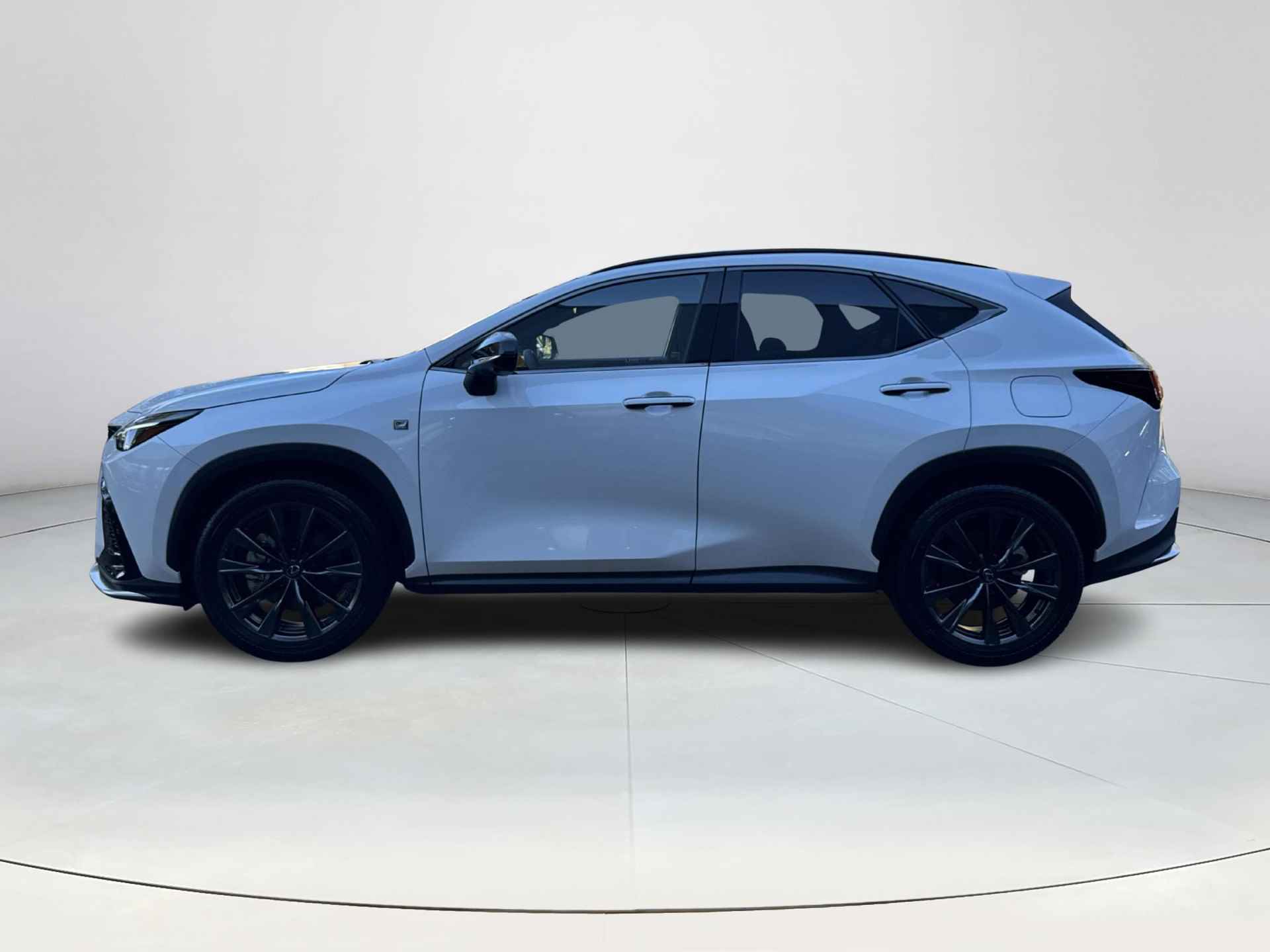 Lexus NX 450h+ AWD F Sport Line | 06-10141018 Voor meer informatie - 3/43