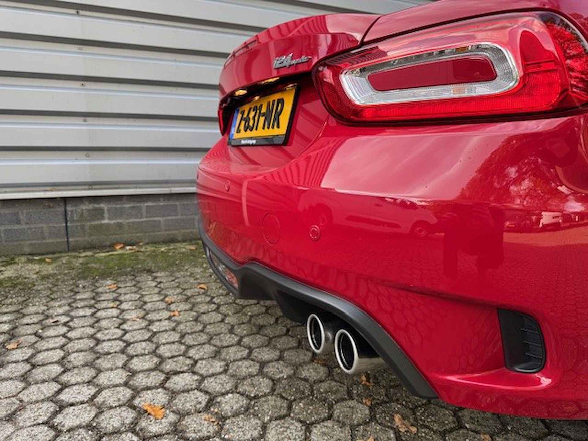 Abarth 124 Spider 1.4Turbo 170pk Automaat | Record Monza uitlaatsysteem | Bose Audio | Leder | - 13/27