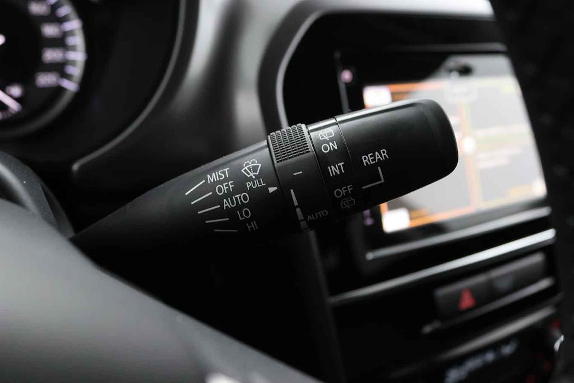 Suzuki Vitara 1.4 Boosterjet Select Smart Hybrid | Bi Tone | Navigatie | 6 jaar Garantie | Dodehoek Detectie | Stoelverwarming | - 29/43