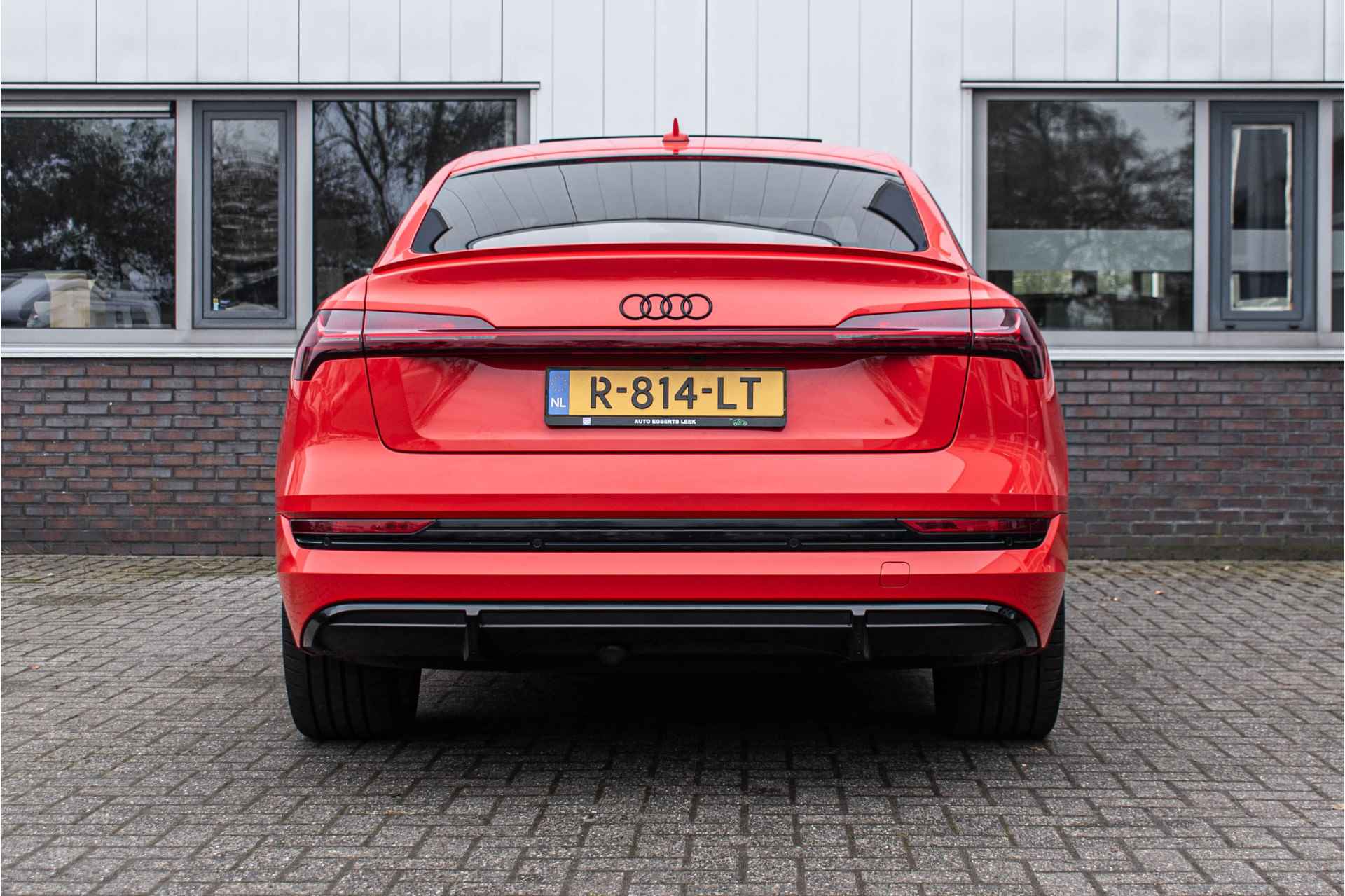 Audi e-tron Sportback 55 quattro S edition 95 kWh 21" | Softclose | Pano dak | S-Sportstoelen - 7/28