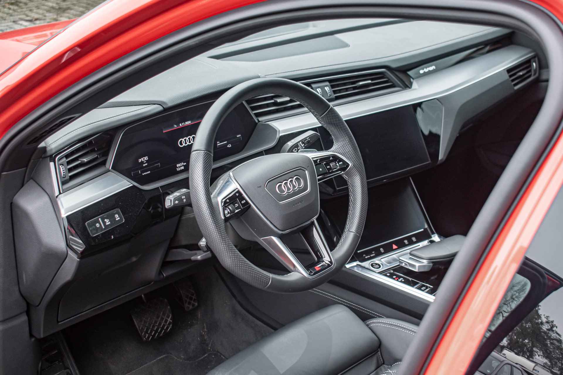 Audi e-tron Sportback 55 quattro S edition 95 kWh 21" | Softclose | Pano dak | S-Sportstoelen - 11/28