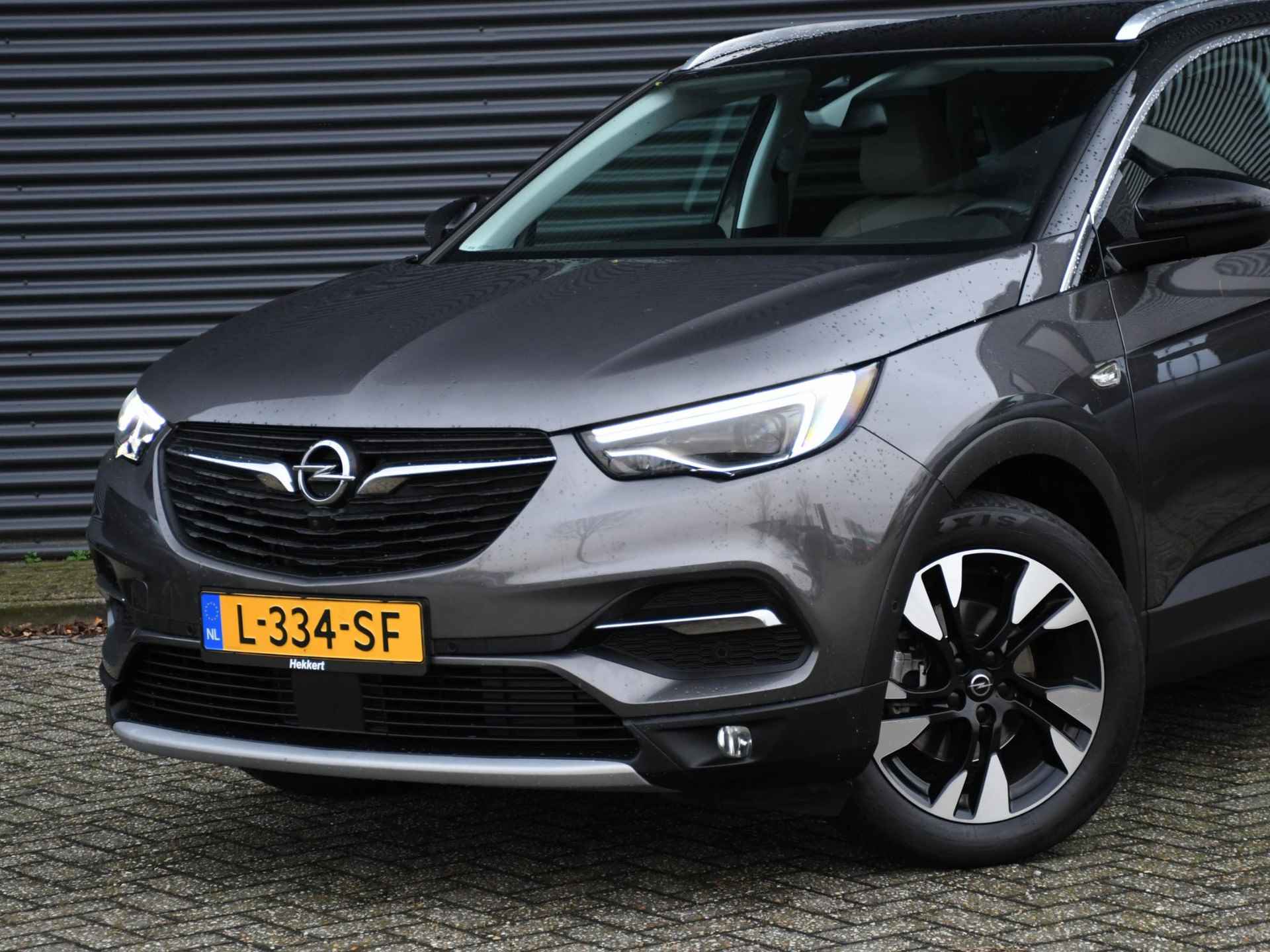 Opel Grandland X Innovation 1.2 Turbo 130pk Automaat CAMERA VOOR + ACHTER | STOELVERWARMING VOOR + ACHTER | LANE ASSIST | CRUISE - 2/34