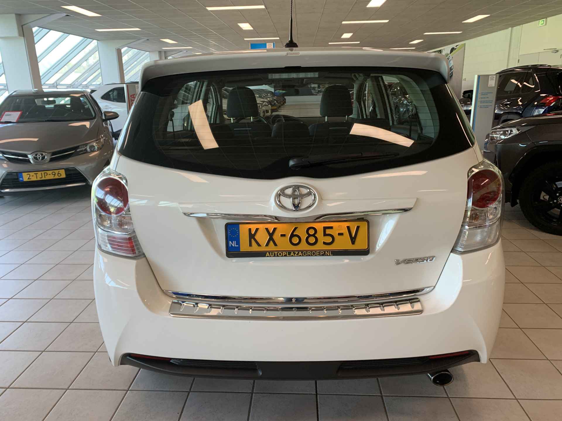 Toyota Verso 1.6 VVT-i Aspiration Trekgewicht 1300KG - 5/34