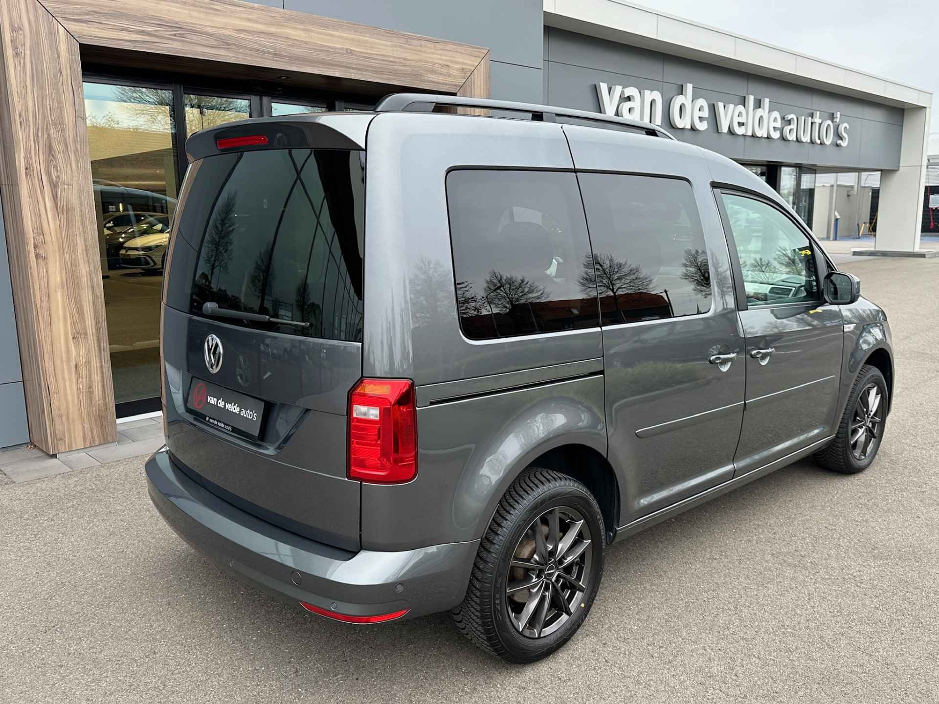 Volkswagen Caddy 1.4 TSI 131pk DSG Comfortline | Navi | Adapt. Cruise | Rijklaar incl. garantie - 4/33