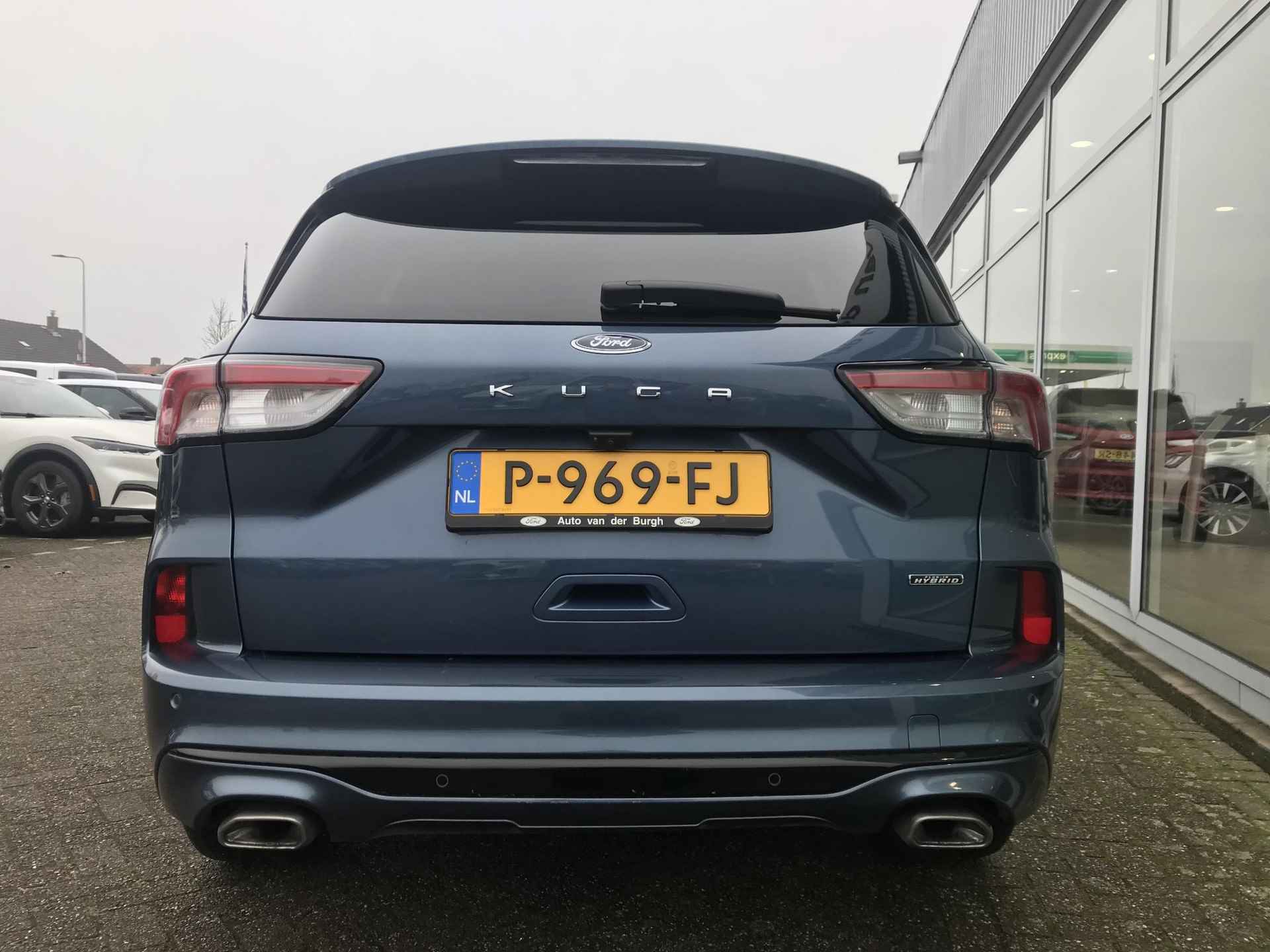 Ford Kuga ST-Line 2.5 Plug-in Hybrid - 15/44