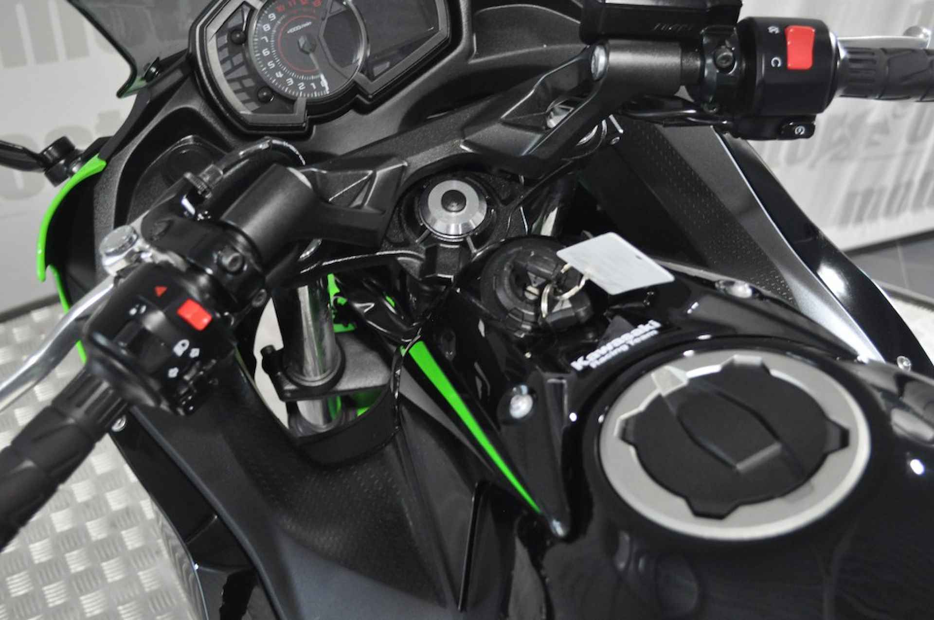 KAWASAKI Ninja 650   Abs A2 RIJBEWIJS   ( 35 KW ) - 19/22