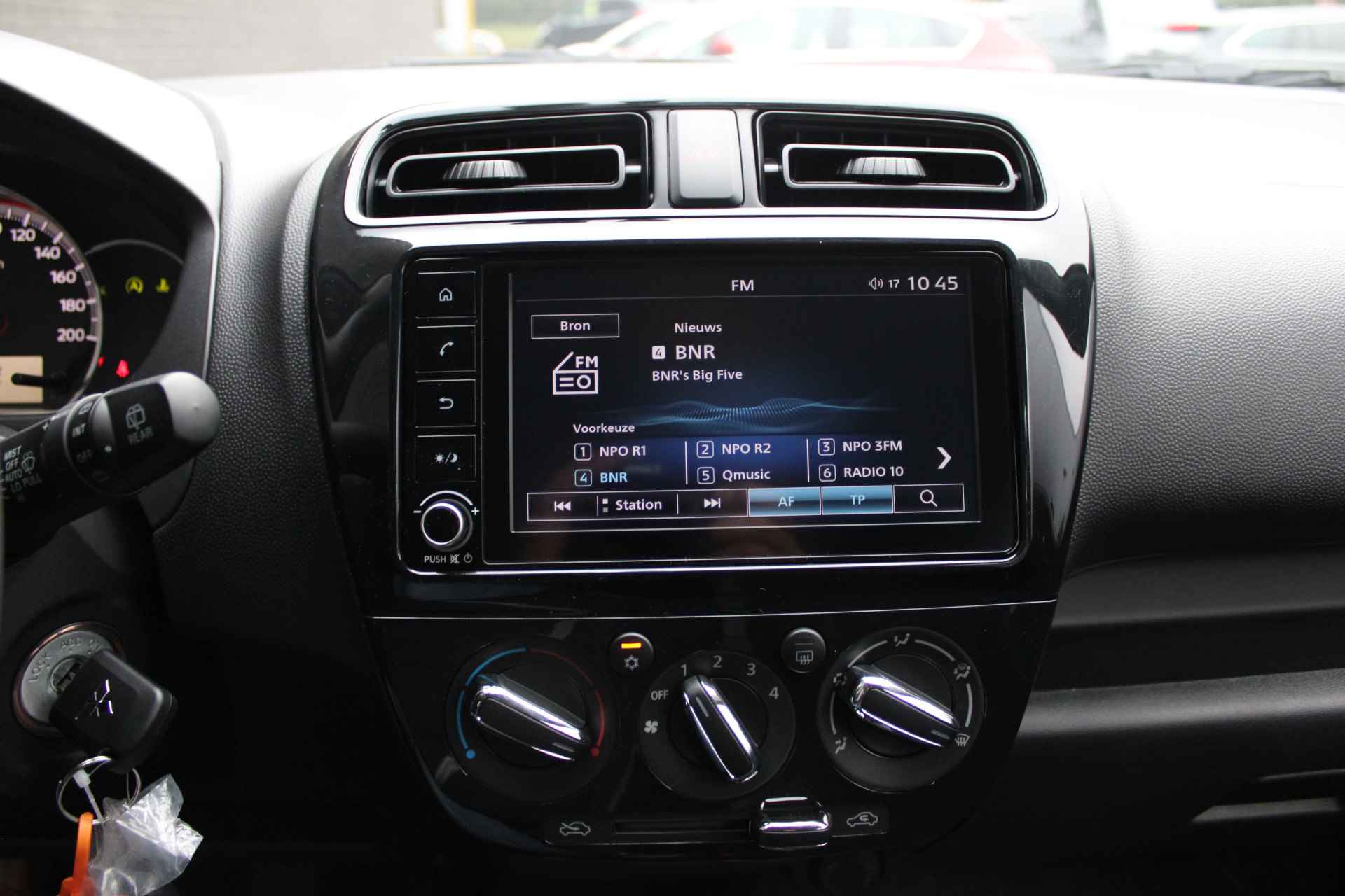 Mitsubishi Space Star 1.2 Connect+ Airco, Apple carplay/Android auto, Mistlampen, Radio/USB/DAB, Metallic lak, - 15/31