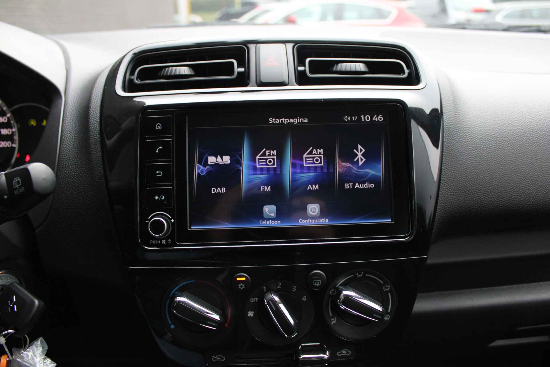 Mitsubishi Space Star 1.2 Connect+ Airco, Apple carplay/Android auto, Mistlampen, Radio/USB/DAB, Metallic lak, - 17/31