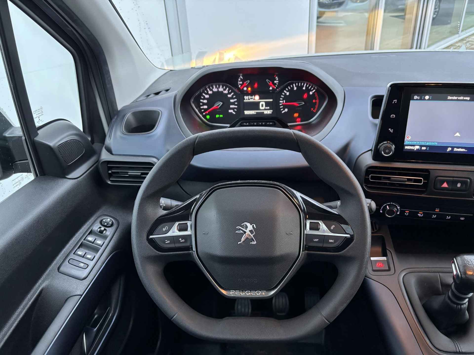 Peugeot Rifter 1.2 110PK Allure | Panoramadak | Navigatie | Camera | Adaptive cruise control | Carplay | PDC V+A - 12/31