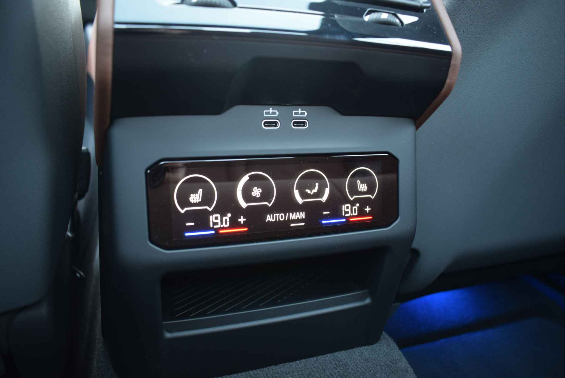 BMW 5 Serie 520i High Exexcutive M Sport Automaat / Panoramadak / Parking Assistant Professional / Adaptieve LED / Driving Assistant Professional / Stoelventilatie / Adaptief onderstel - 15/32