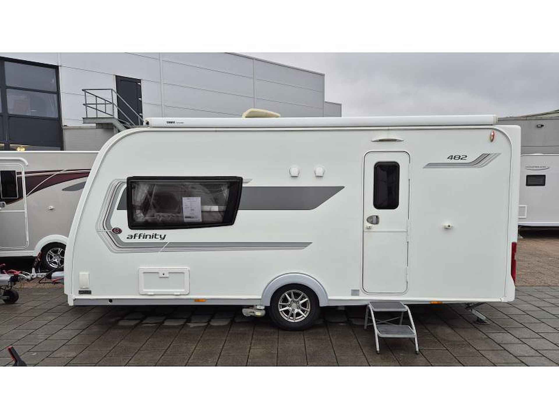 Elddis Affinity 482 - 3/16