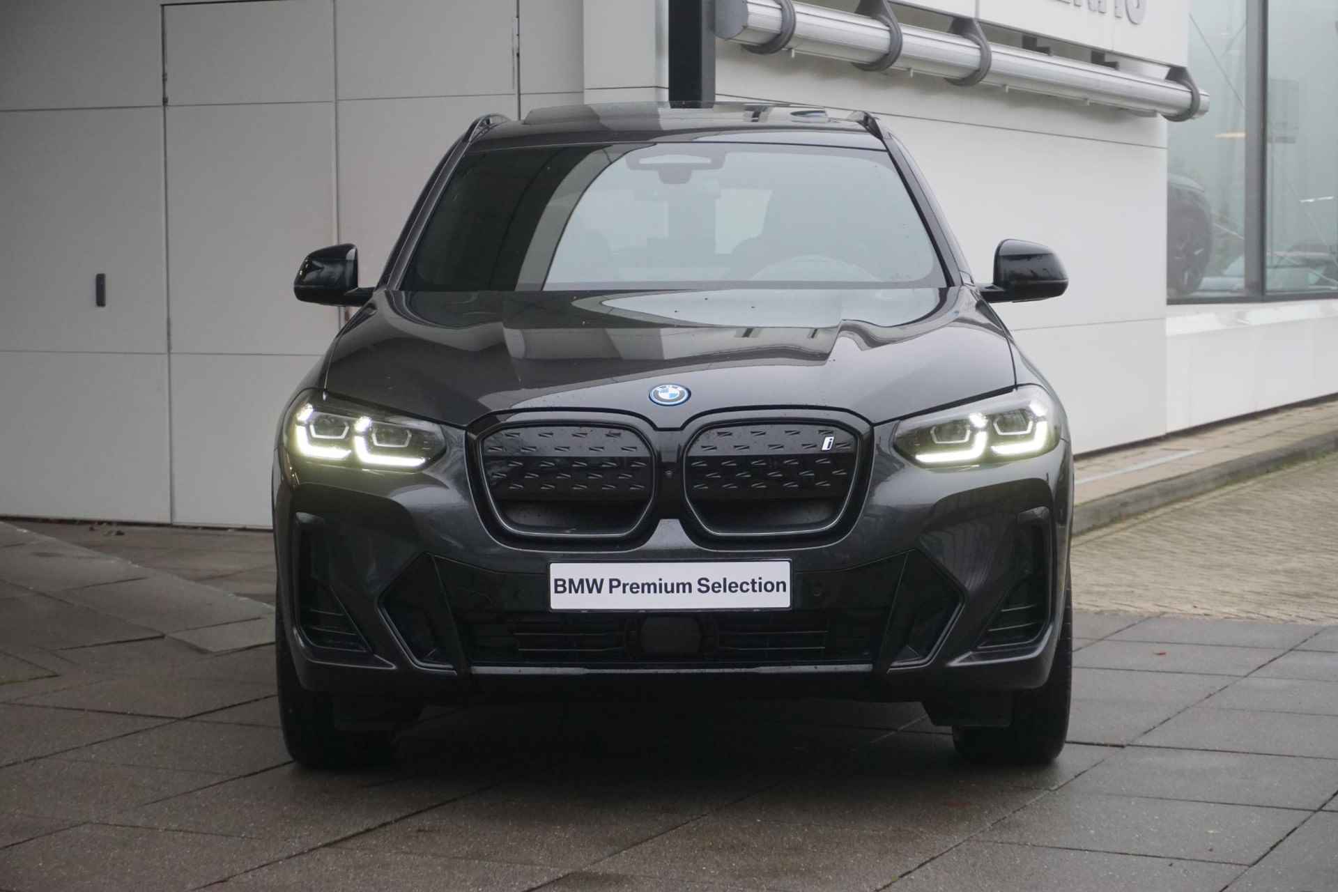 BMW iX3 High Executive l Leer l Panoramadak l Harman Kardon l 360 camera - 3/36