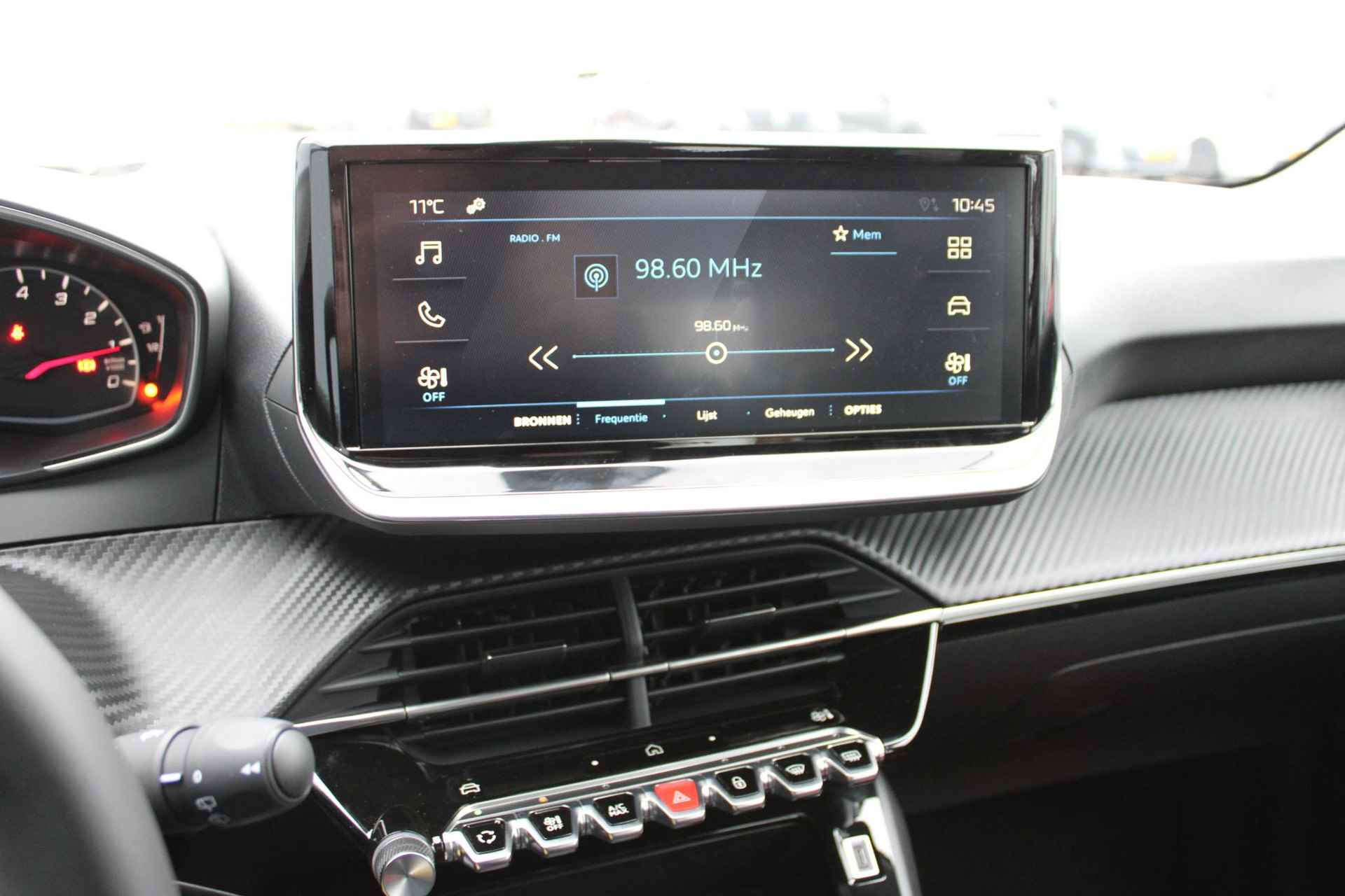 Peugeot 208 1.2 PureTech 75 Style I-connect Advanced Navigatie - 15/31