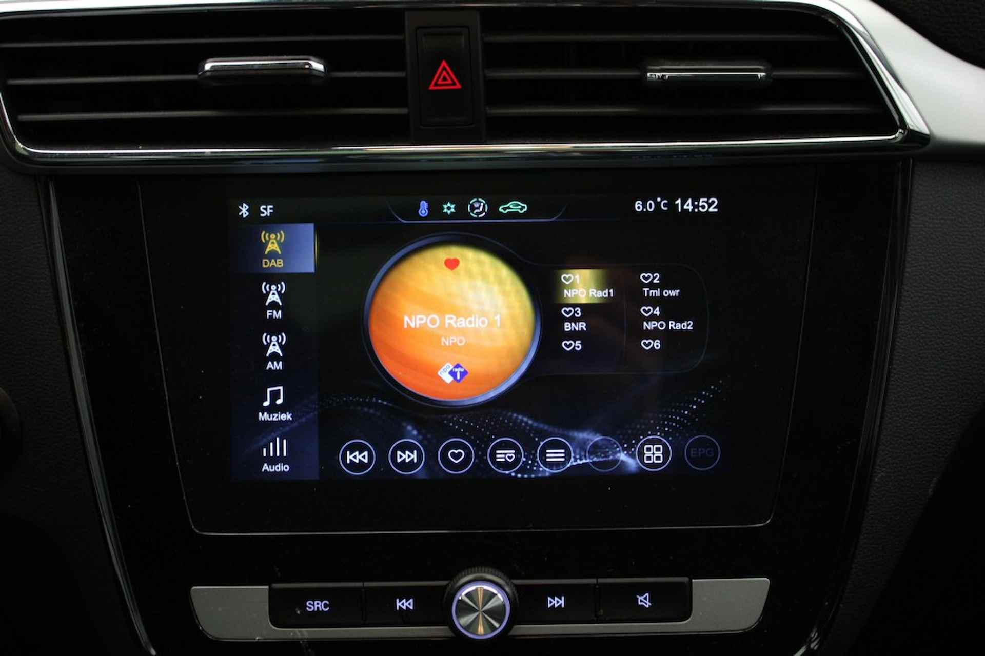 MG Zs EV Luxury 45 kWh - Carplay, Leer, Camera - 21/33