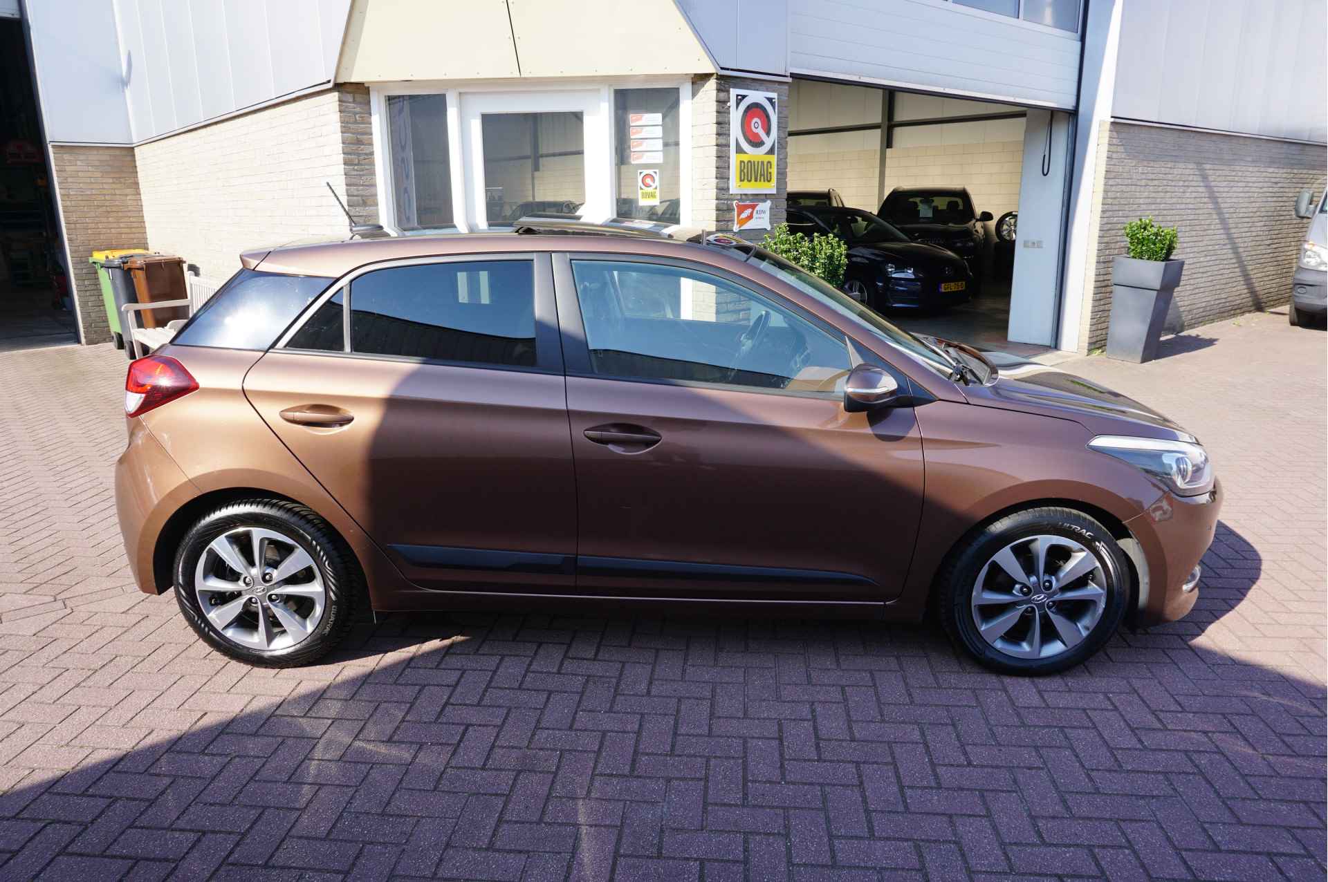 Hyundai i20 1.2 HP i-Motion Premium - 11/22