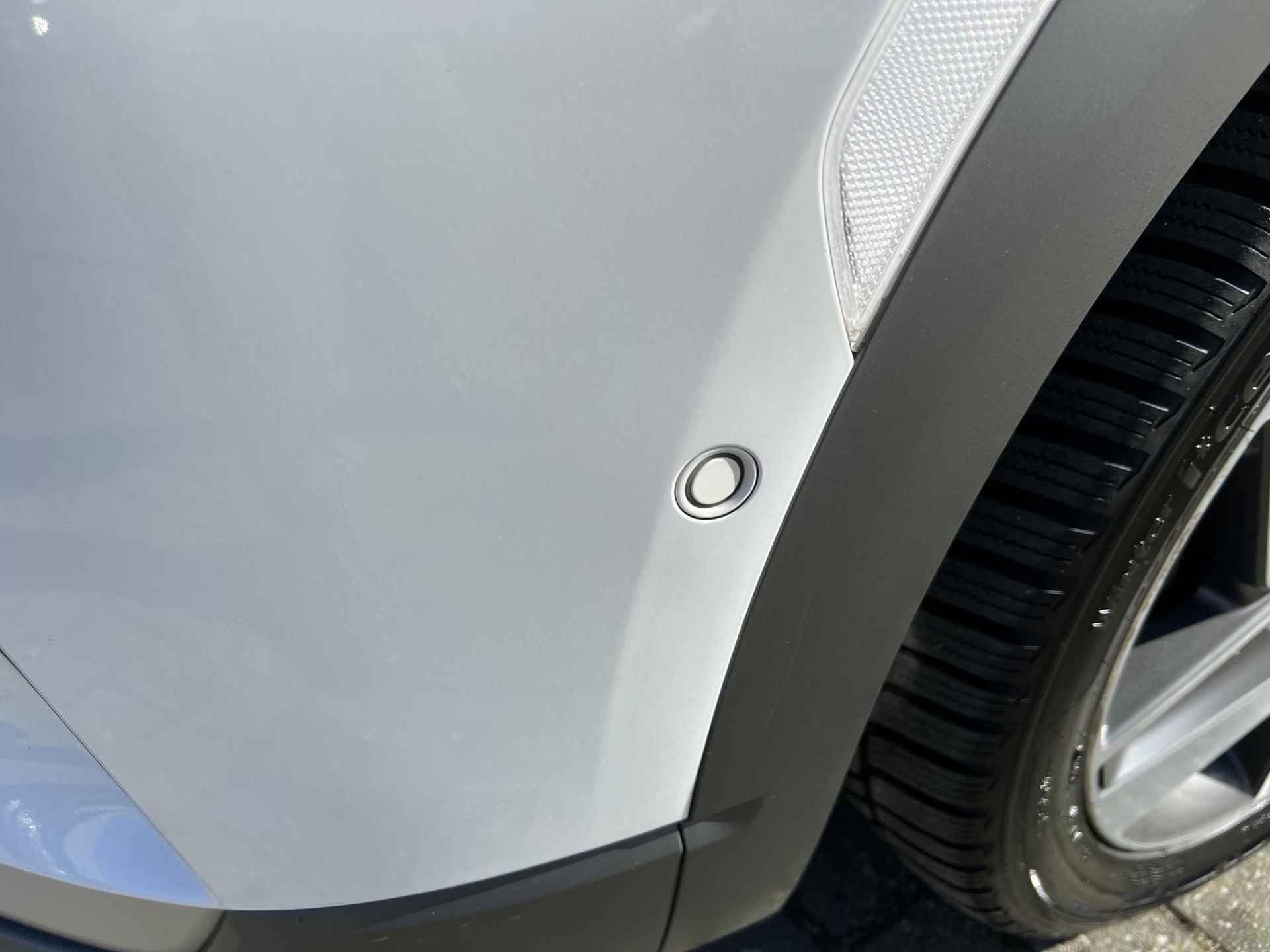 Hyundai NEXO FCEV Plus Pack / Dealer Onderhouden / Elektrisch Verkoel-, Verstel- & Verwarmbare Stoelen Voor / Schuif- & Kanteldak / 360 °C Camera / - 40/43