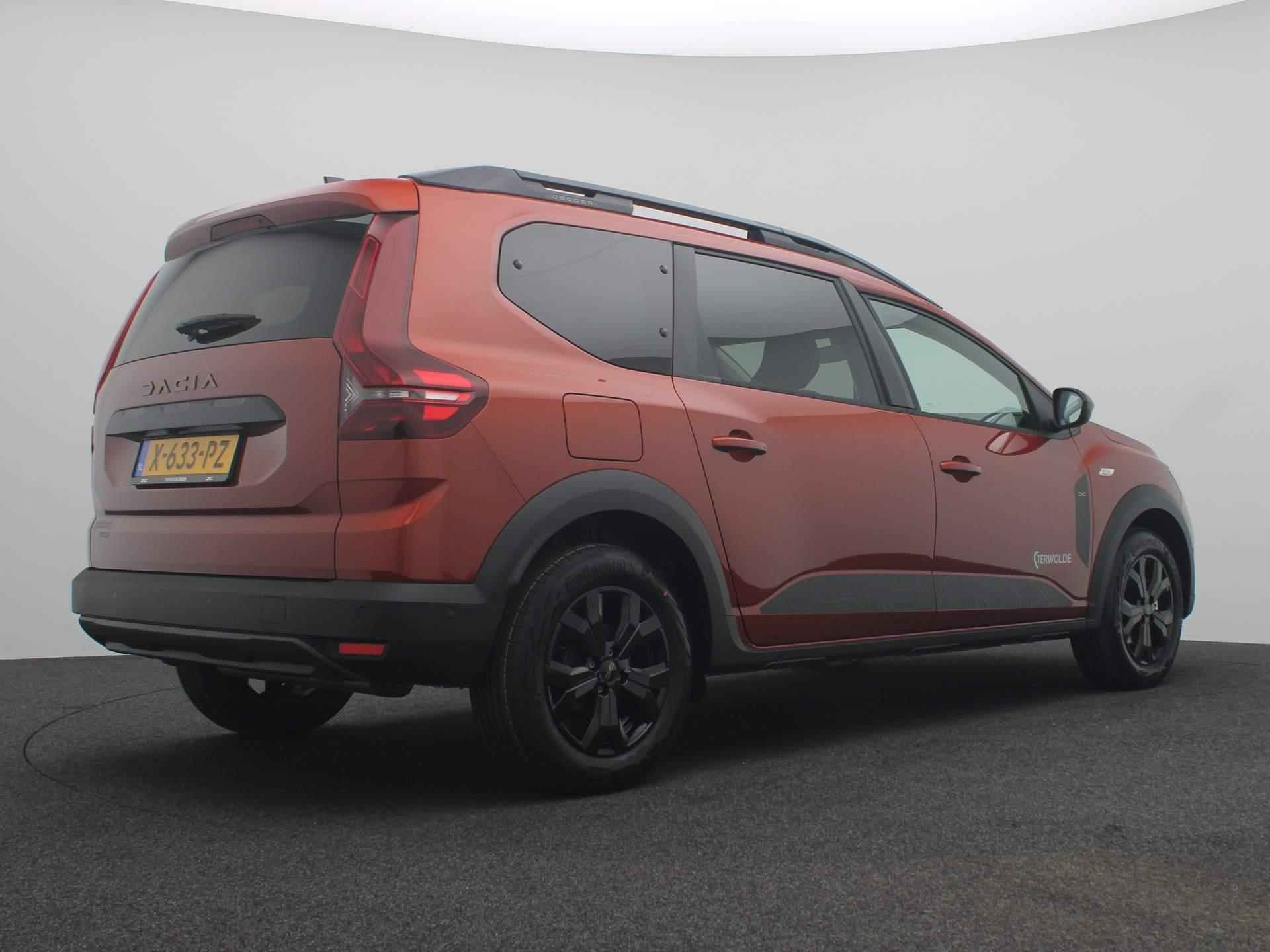 Dacia Jogger 1.6 Hybrid 140 Extreme 7p. | Automaat | Parkeersensoren | Achteruitrij camera | Apple Carplay / Android Auto | Trekhaak - 6/41