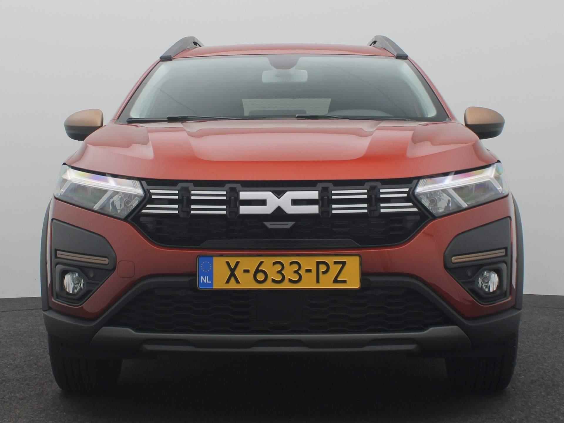 Dacia Jogger 1.6 Hybrid 140 Extreme 7p. | Automaat | Parkeersensoren | Achteruitrij camera | Apple Carplay / Android Auto | Trekhaak - 10/41