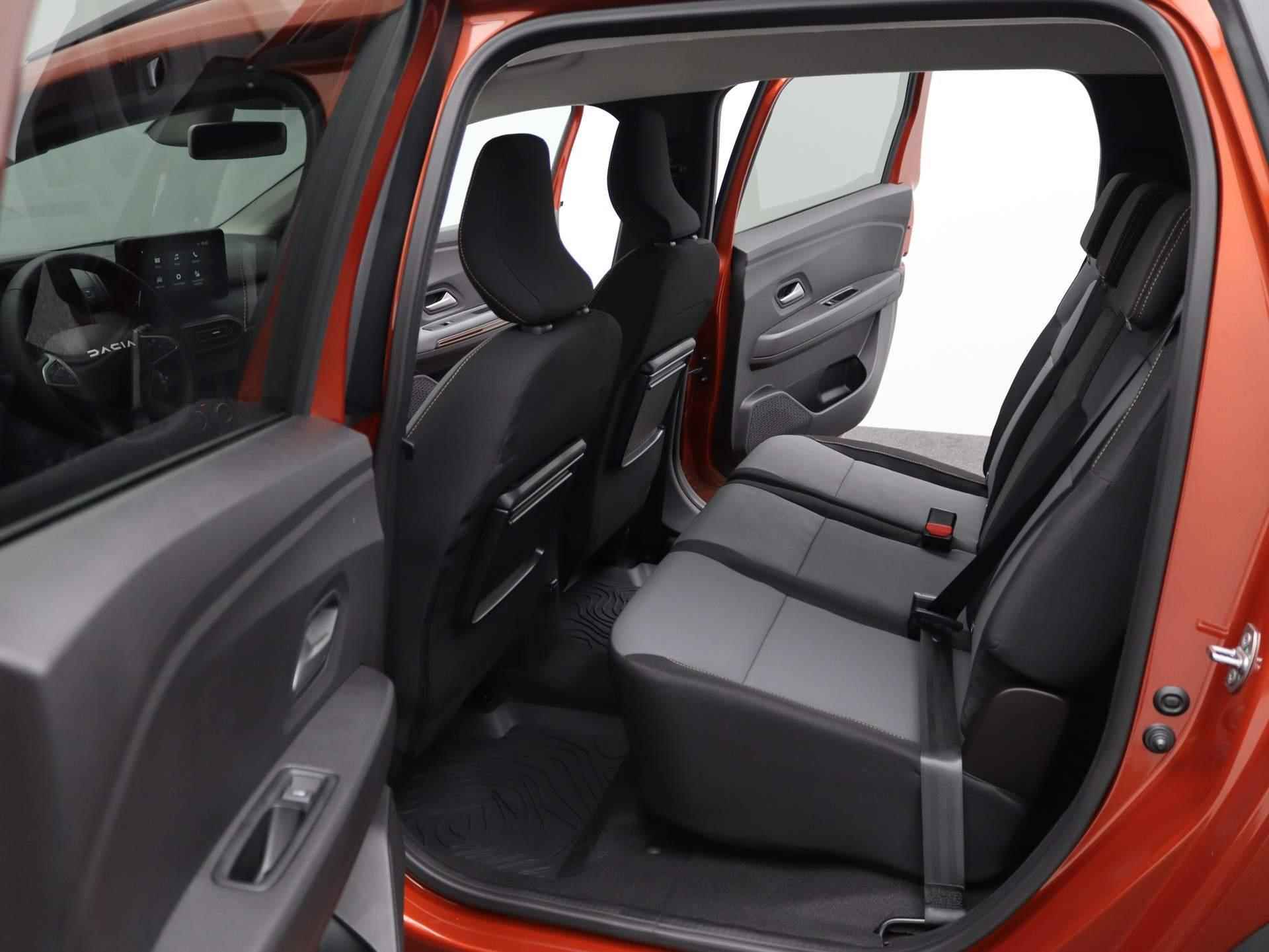 Dacia Jogger 1.6 Hybrid 140 Extreme 7p. | Automaat | Parkeersensoren | Achteruitrij camera | Apple Carplay / Android Auto | Trekhaak - 21/41