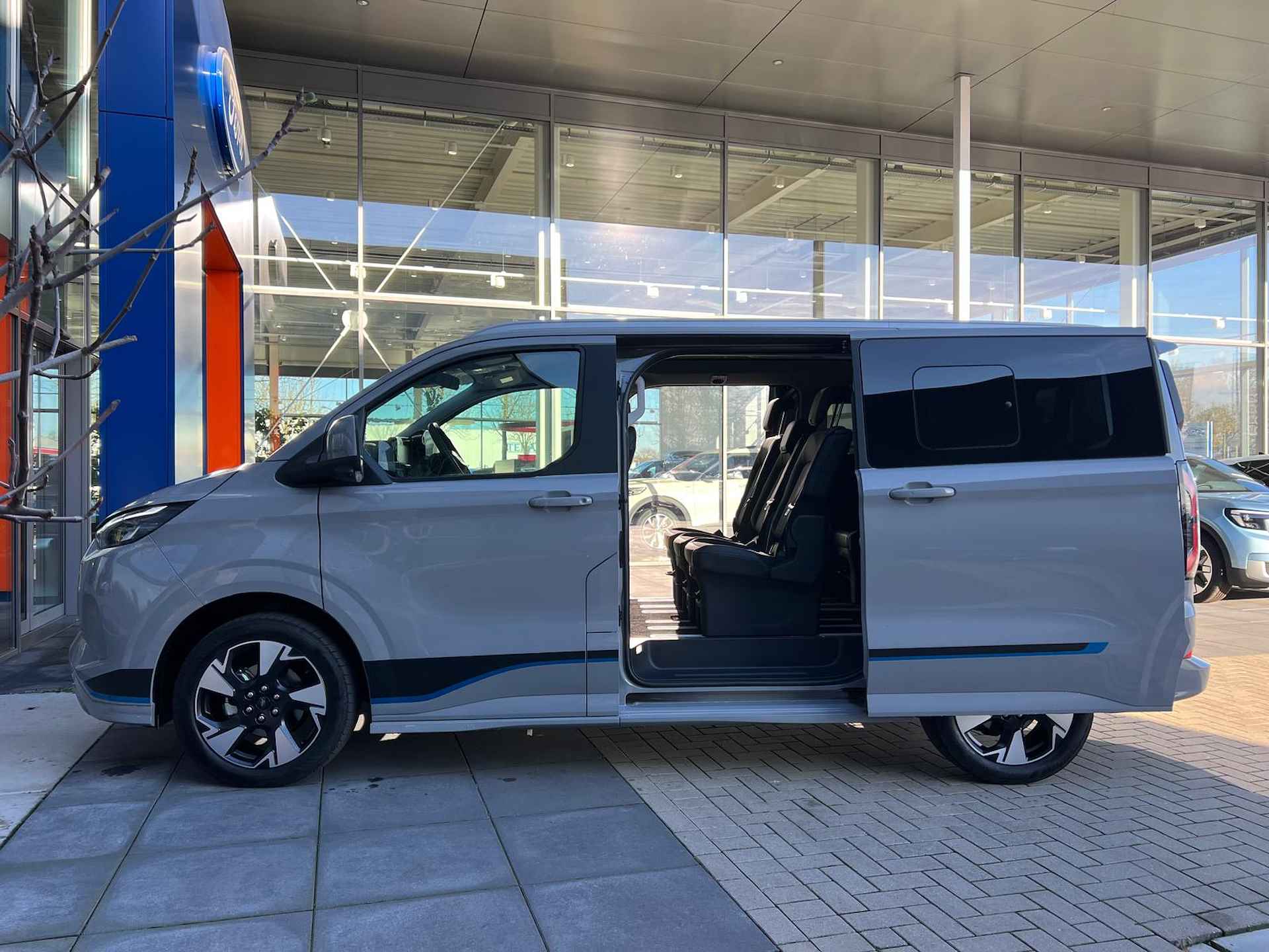 Ford Tourneo Custom PHEV 233PK SPORT L1 | Geel kenteken | Incl. BPM & BTW | 8 Persoons | Zeer Luxe | - 7/53