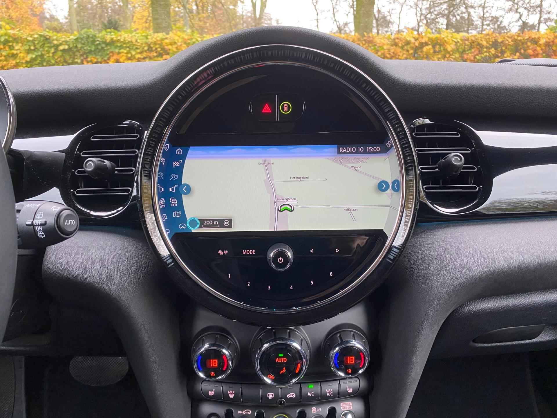 Mini Electric Camden Edition 33 kWh € 2.000,- SUBSIDIE! | CarPlay | Leder interieur | NAP | BOVAG garantie - 7/47