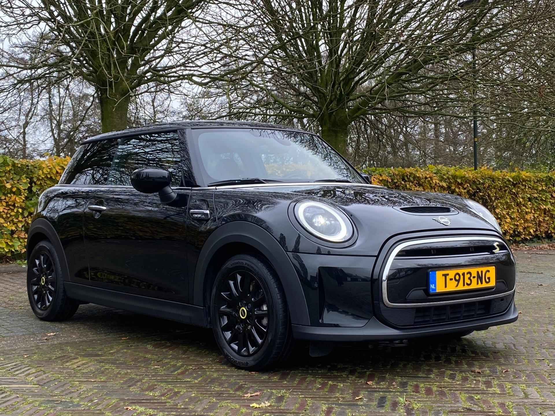 Mini Electric Camden Edition 33 kWh € 2.000,- SUBSIDIE! | CarPlay | Leder interieur | NAP | BOVAG garantie - 10/47