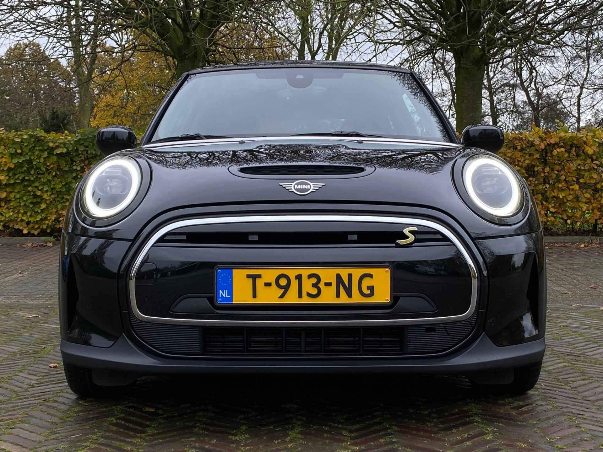 Mini Electric Camden Edition 33 kWh € 2.000,- SUBSIDIE! | CarPlay | Leder interieur | NAP | BOVAG garantie - 34/47