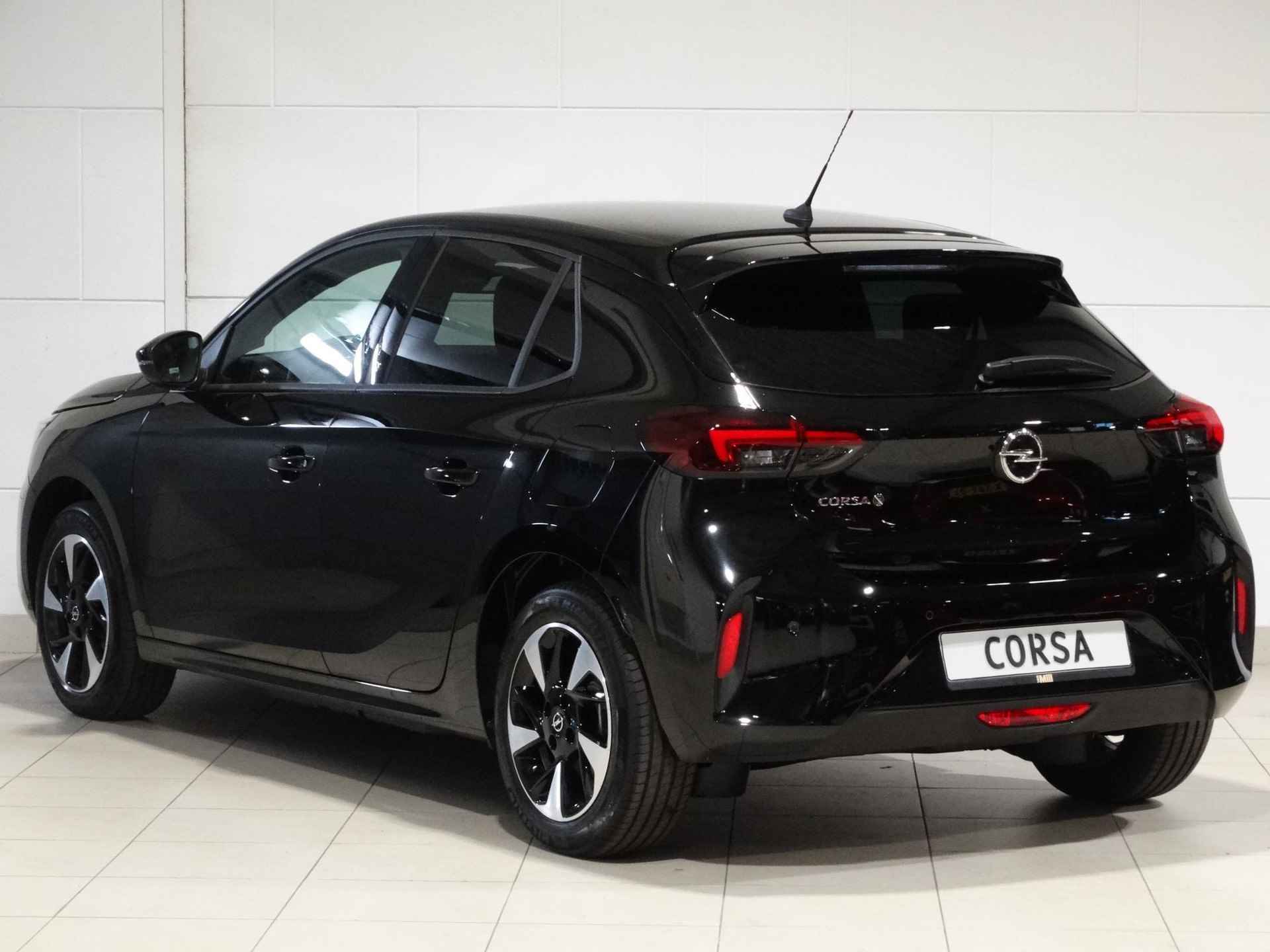 Opel Corsa-e GS EV 50 kWh 136 pk |+€2.000 SUBSIDIE|NAVI PRO 7"|APPLE CARPLAY & ANDROID AUTO|UIT VOORRAAD LEVERBAAR| - 7/45