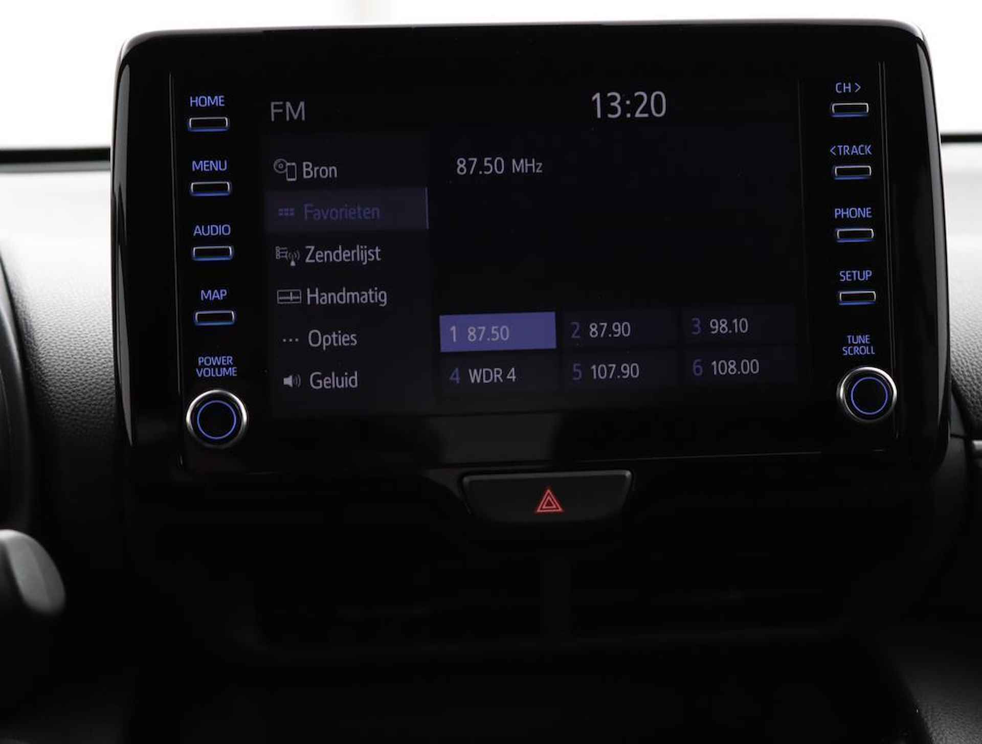 Toyota Yaris Cross 1.5 Hybrid Dynamic | ledkoplampen | Navigatie via Apple carplay Androidauto | - 9/47