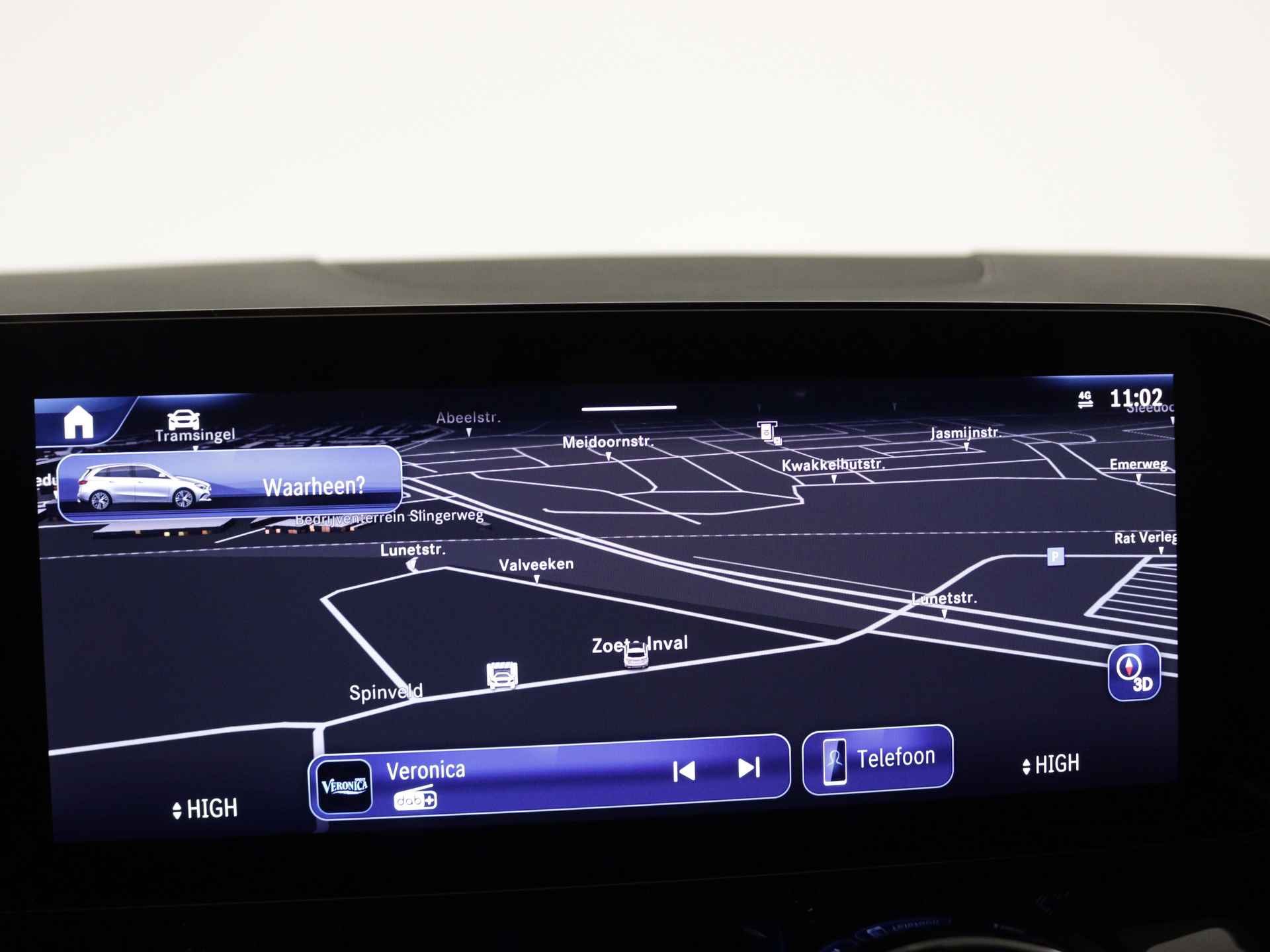 Mercedes-Benz B-Klasse 180 AMG Face Lift | Smartphone integratiepakket | Panorama-schuifdak | Parkeerpakket | EASY PACK achterklep | USB-pakket plus | Dodehoekassistent | - 8/35