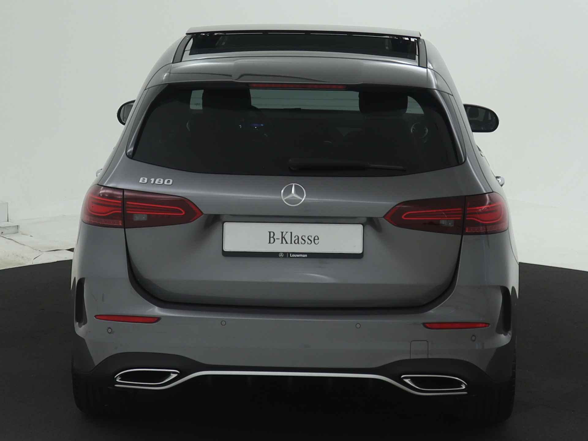 Mercedes-Benz B-Klasse 180 AMG Face Lift | Smartphone integratiepakket | Panorama-schuifdak | Parkeerpakket | EASY PACK achterklep | USB-pakket plus | Dodehoekassistent | - 24/35