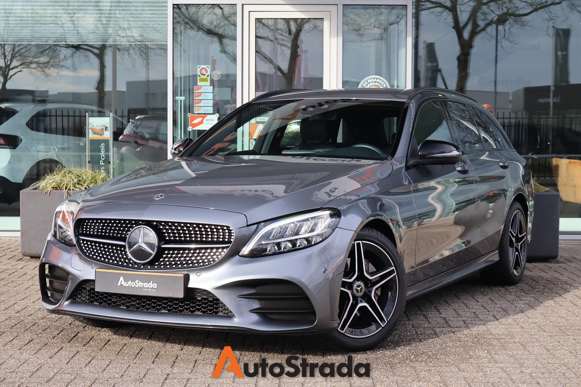 Mercedes C-Klasse Estate C180 AMG-LINE 156pk I Navi I MBUX I Stoelverwarming I Climate I Cruise