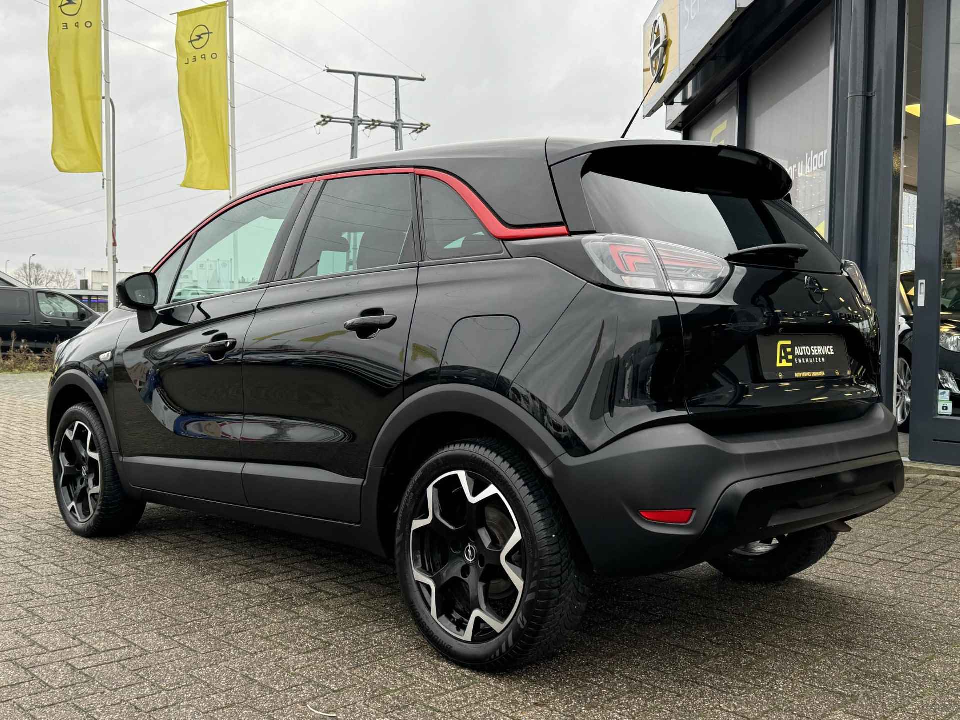 Opel Crossland 1.2 Turbo GS AUTOMAAT | Stoel en stuurverwarming | 17" | Full LED | All-season | AGR | Navi | Cruise | Carplay - 4/46