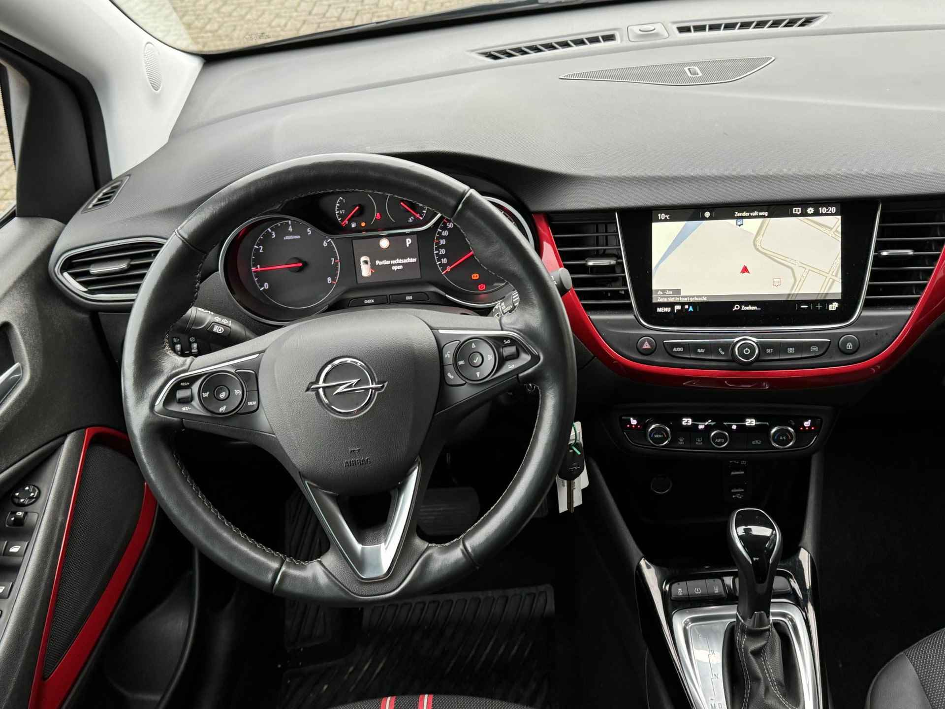 Opel Crossland 1.2 Turbo GS AUTOMAAT | Stoel en stuurverwarming | 17" | Full LED | All-season | AGR | Navi | Cruise | Carplay - 11/46