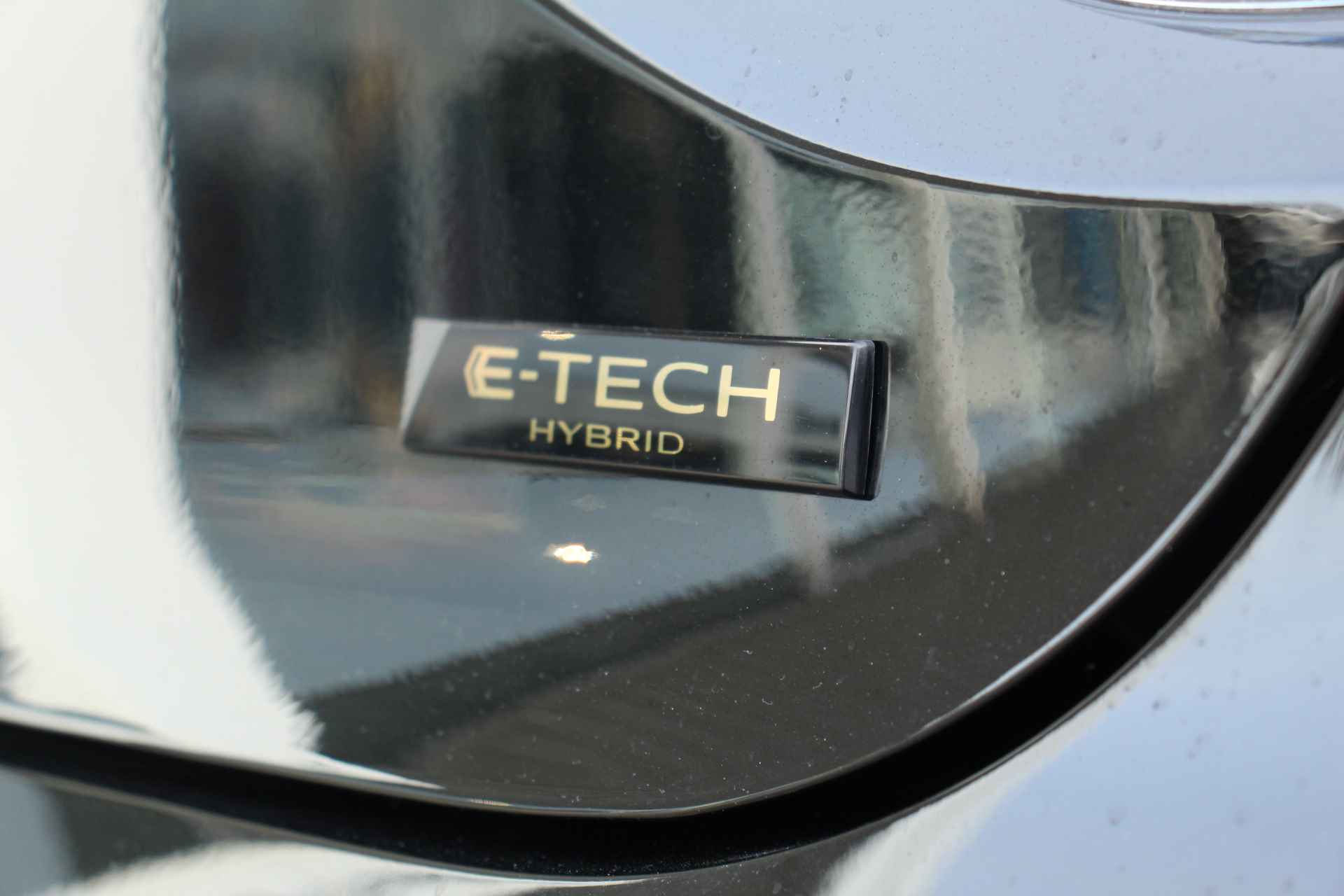 Renault Clio 1.6 E-Tech Full Hybrid 145 evolution Pack Navigation - Achteruitrijcamera - 42/42