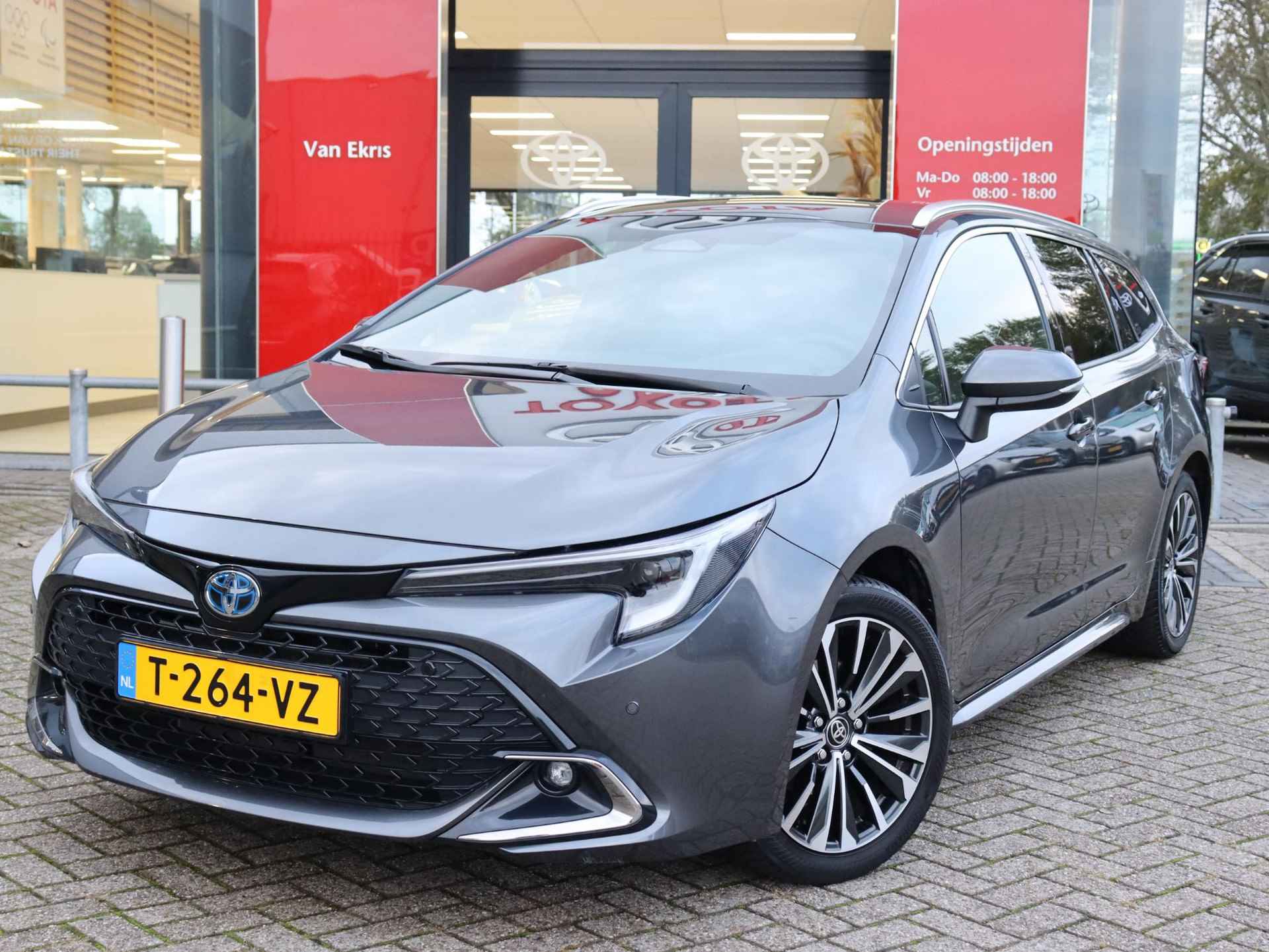 Toyota Corolla Touring Sports 1.8 Hybrid First Edition, Parkeersensoren - 9/36