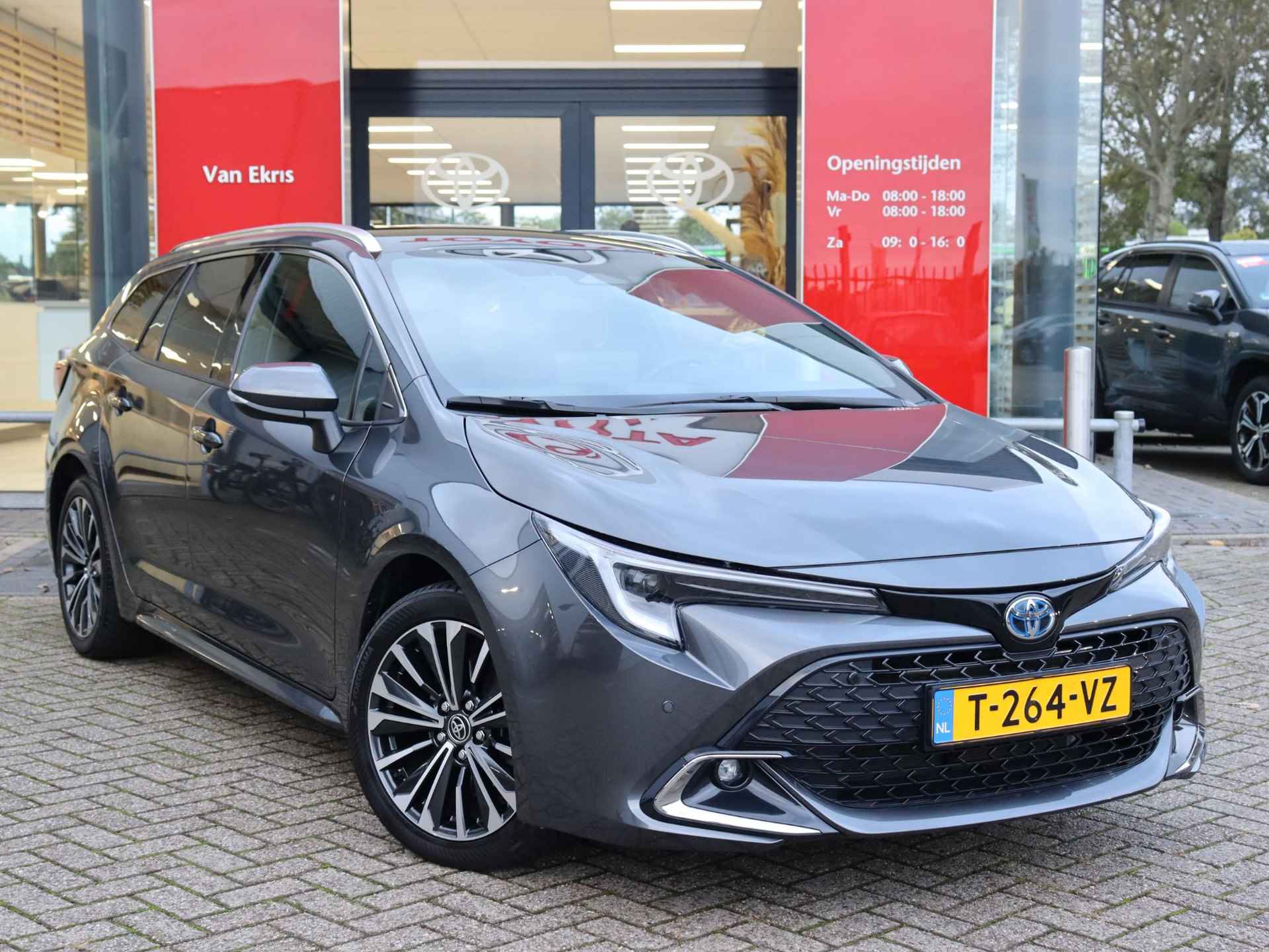 Toyota Corolla Touring Sports 1.8 Hybrid First Edition, Parkeersensoren - 10/36