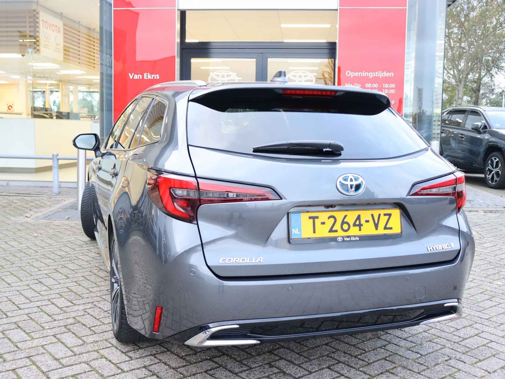 Toyota Corolla Touring Sports 1.8 Hybrid First Edition, Parkeersensoren - 12/36