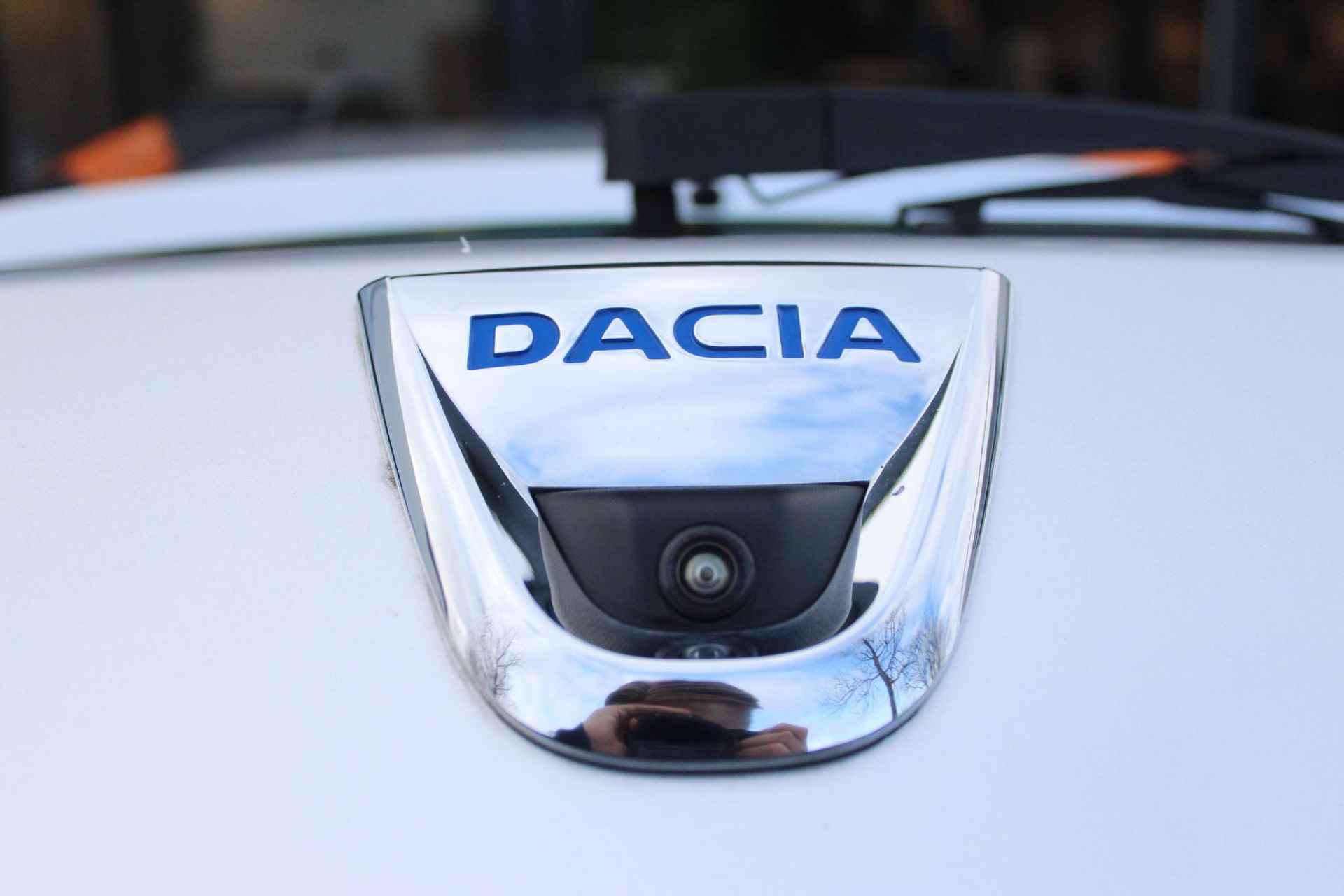 Dacia Spring Comfort Plus (Orange Pack) 10.000KM! / €2000,- SUBSIDIE / LEER / PDC / CAMERA / AIRCO / NAVI / DAB / CARPLAY / ANDROID - 12/52