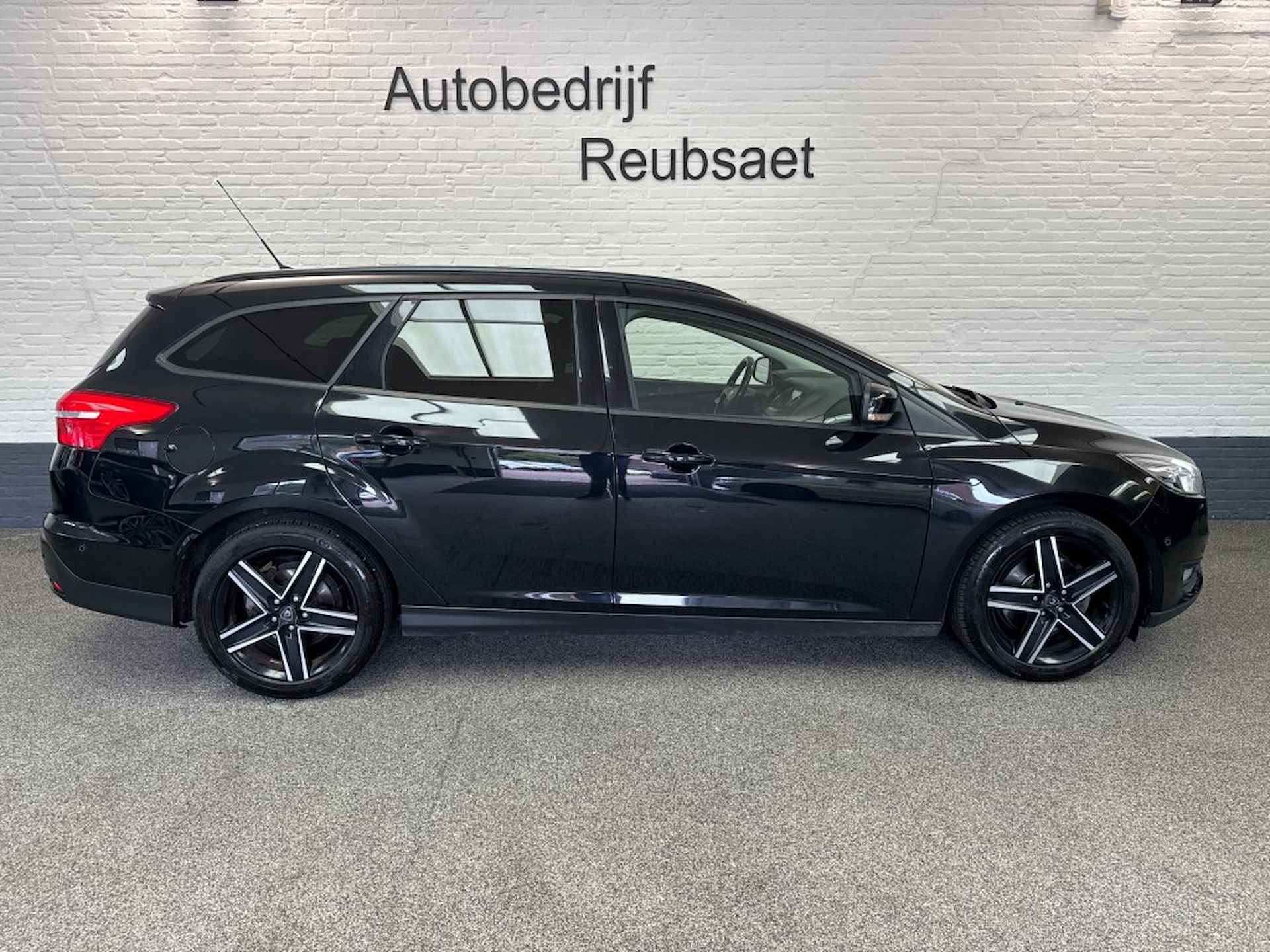 FORD Focus 1.5 Titanium 150PK Clima Navi Cruise Stoelverw, Incl 12Mnd Garan - 4/18