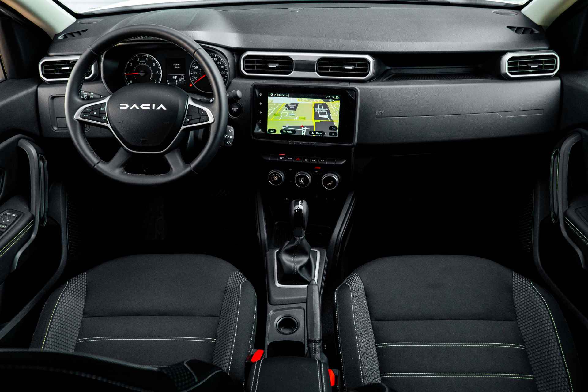 Dacia Duster 1.3 TCe 150 Automaat Extreme Achteruitrijcamera [ Navigatie [ ECC [Keyless Entry/Start | incl. Bovag rijklaarpakket met 12 maanden garantie - 8/46