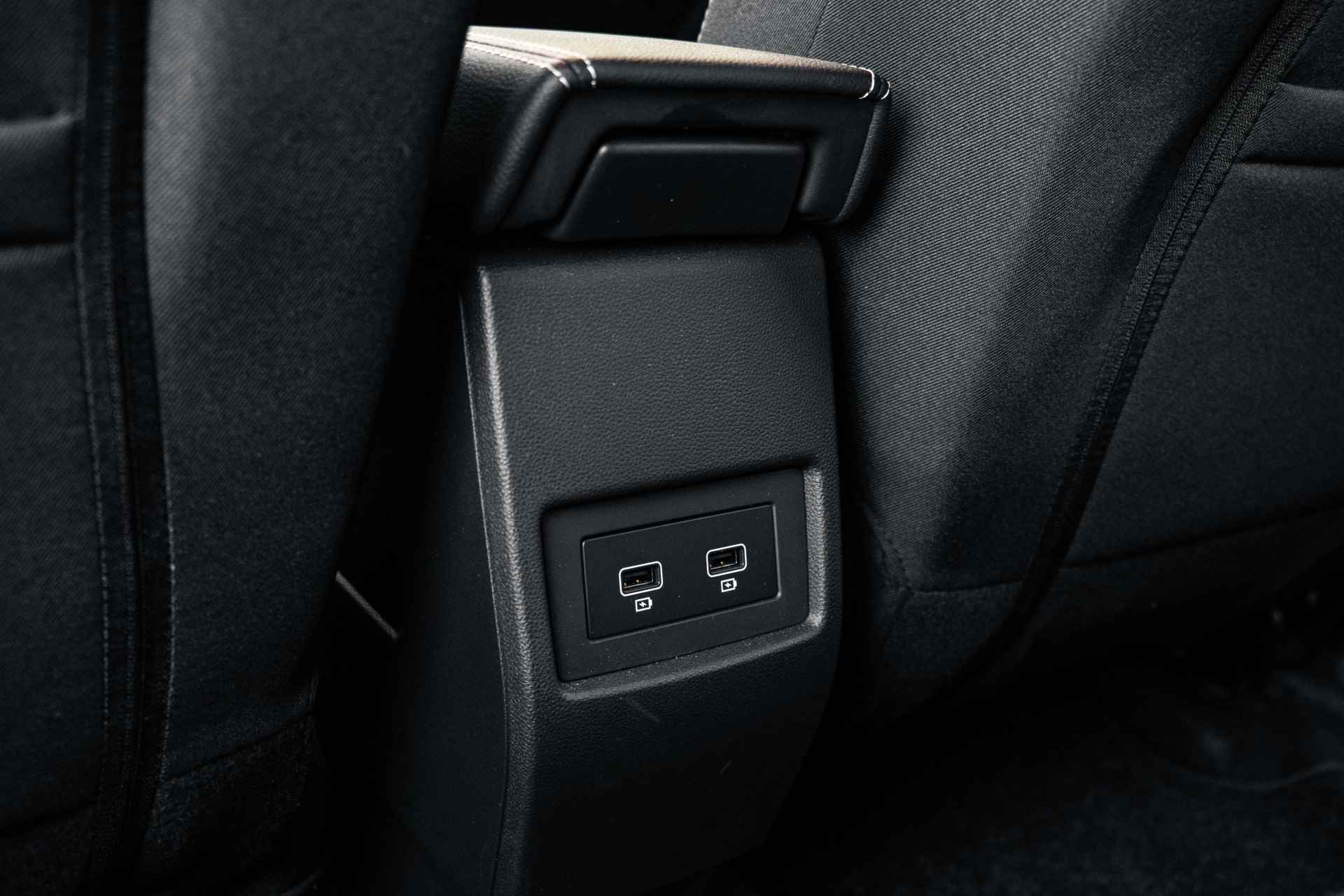 Dacia Duster 1.3 TCe 150 Automaat Extreme Achteruitrijcamera [ Navigatie [ ECC [Keyless Entry/Start | incl. Bovag rijklaarpakket met 12 maanden garantie - 29/46
