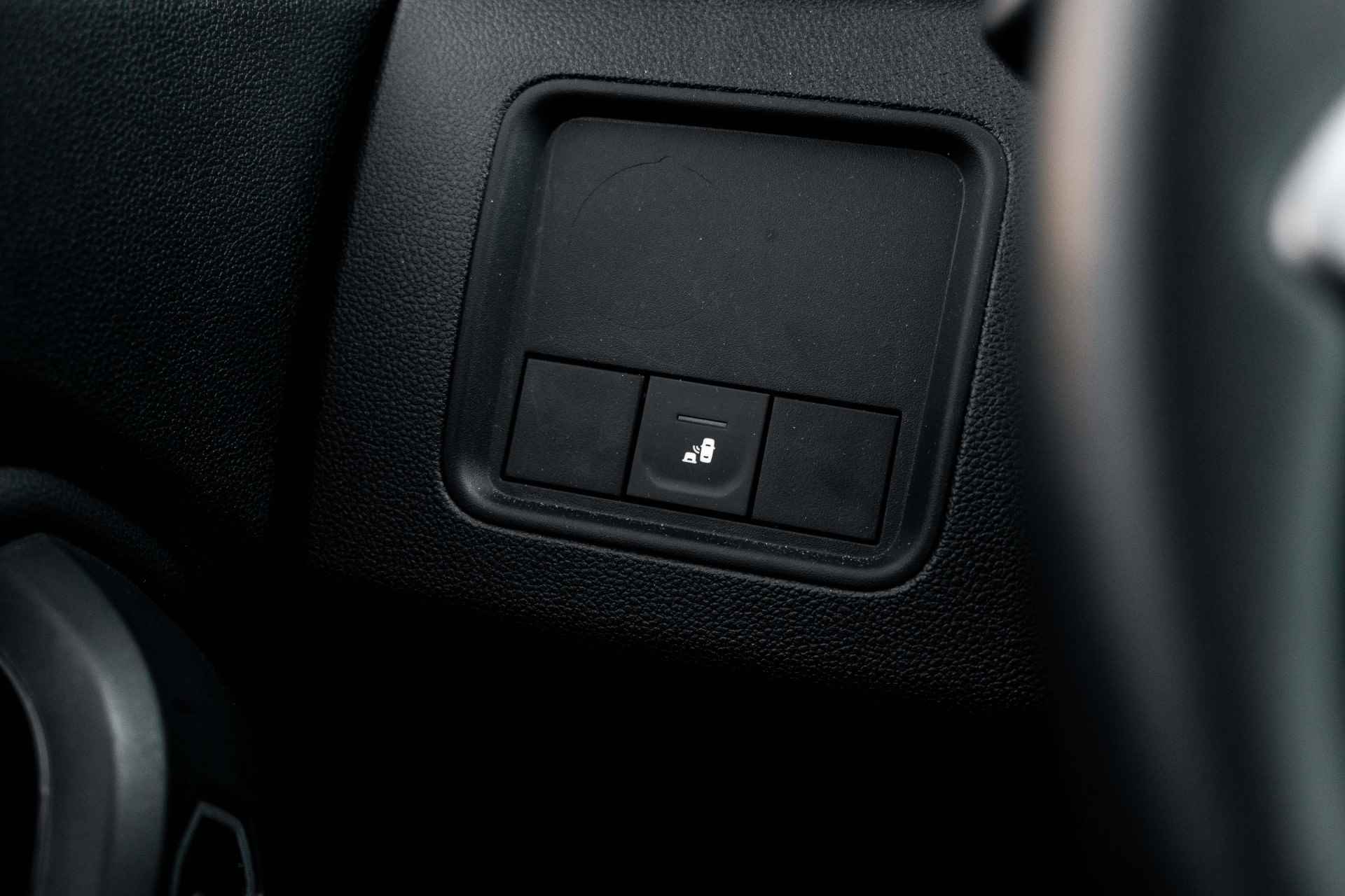 Dacia Duster 1.3 TCe 150 Automaat Extreme Achteruitrijcamera [ Navigatie [ ECC [Keyless Entry/Start | incl. Bovag rijklaarpakket met 12 maanden garantie - 33/46