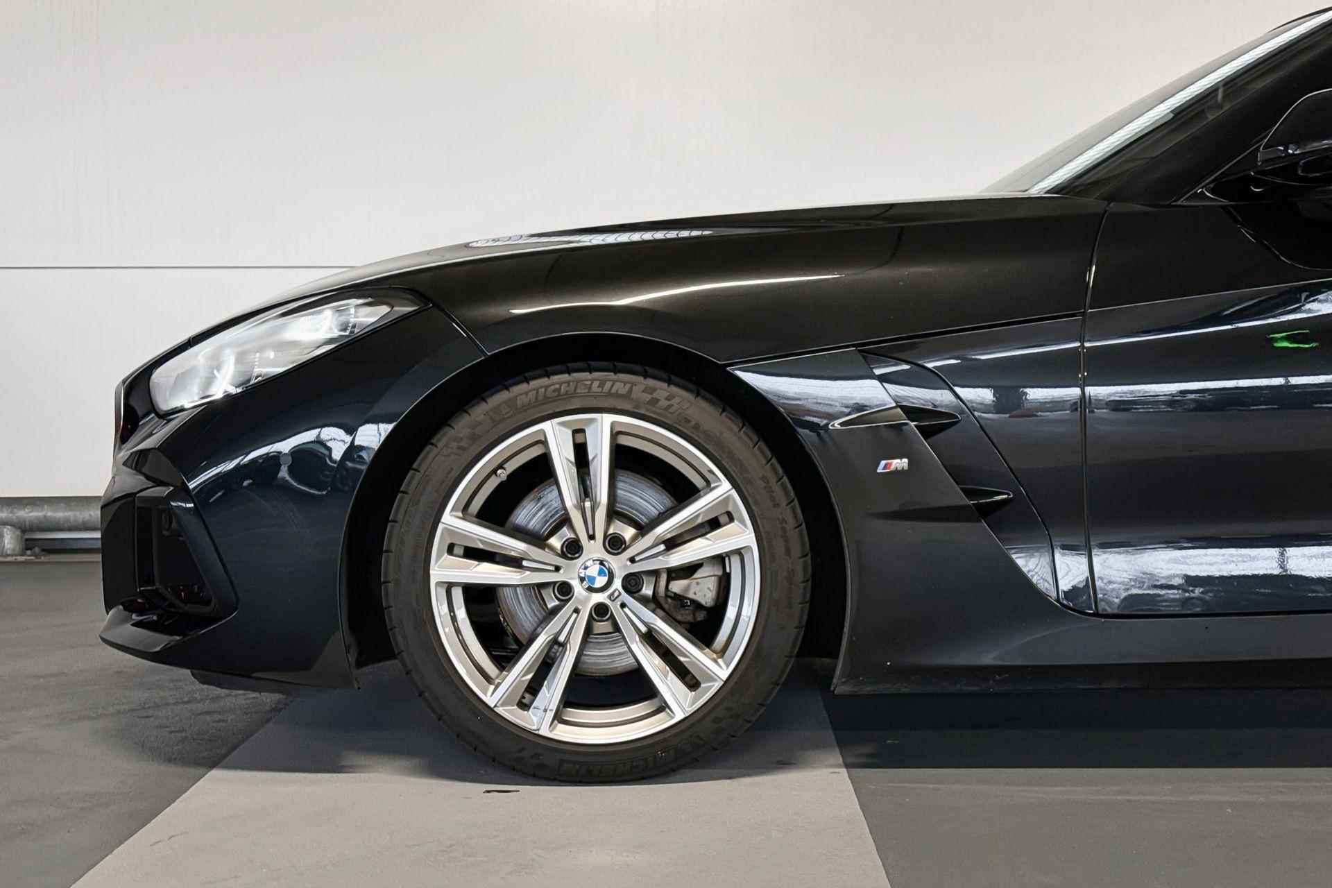 BMW Z4 sDrive20i High Executive - 4/18